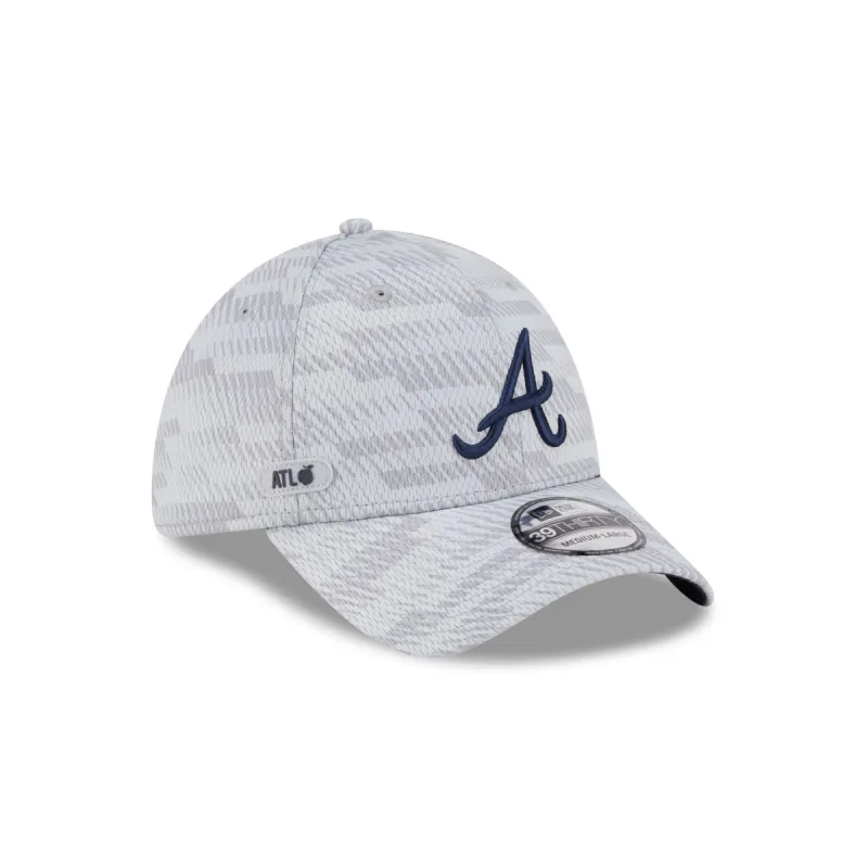 Atlanta Braves 2025 Clubhouse Gray 39THIRTY Stretch Fit sold by New Era