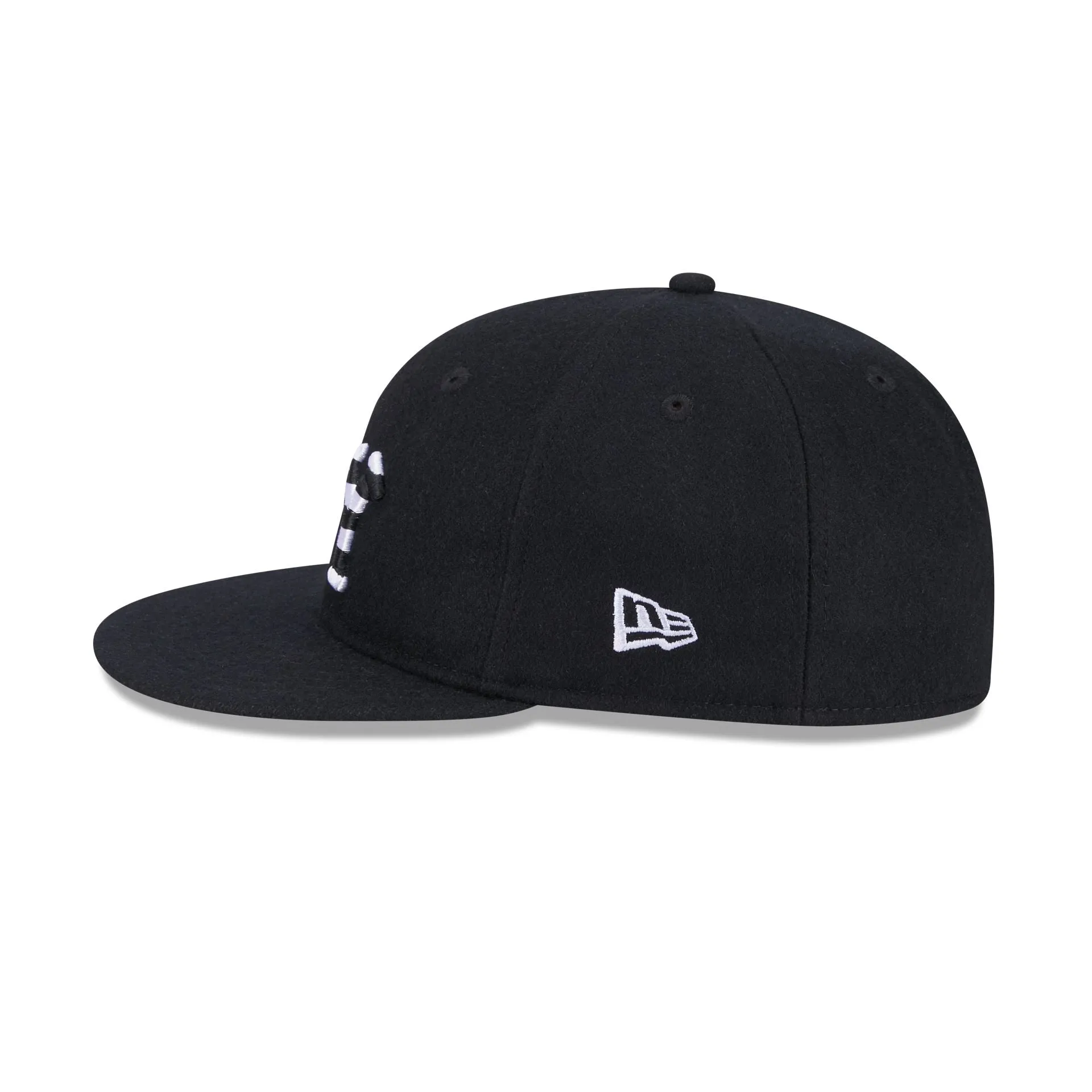 New York Black Yankees Flag Retro Crown 59FIFTY Fitted Hat sold by New Era product image thumbnail 4
