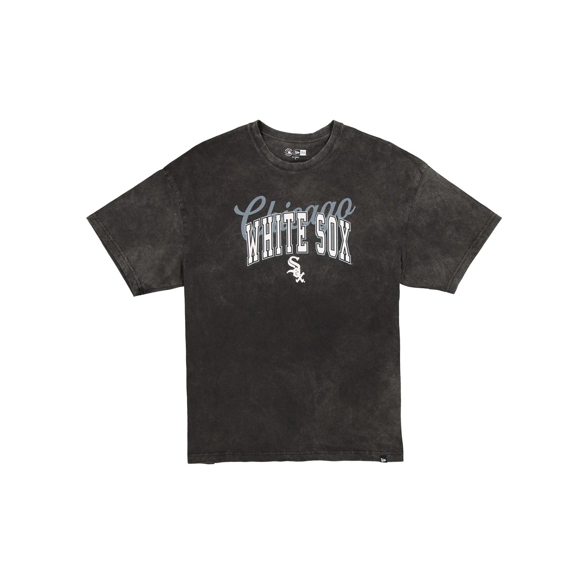 Chicago White Sox Women's Oversized Washed Black T-Shirt sold by New Era