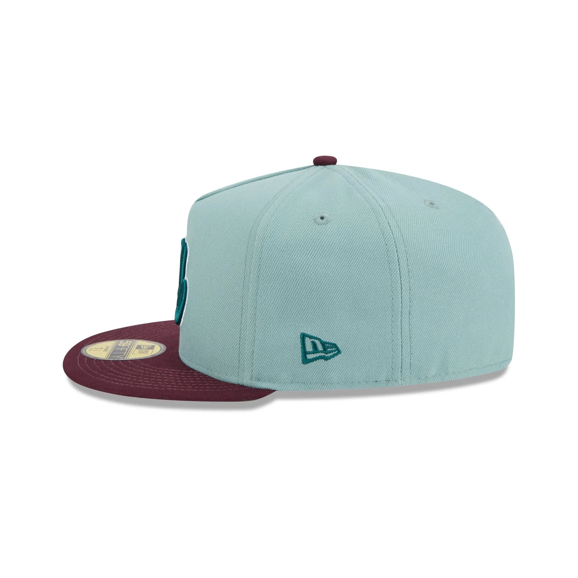 Montreal Expos Beach Kiss Blue 59FIFTY A-Frame Fitted Hat sold by New Era product image thumbnail 5