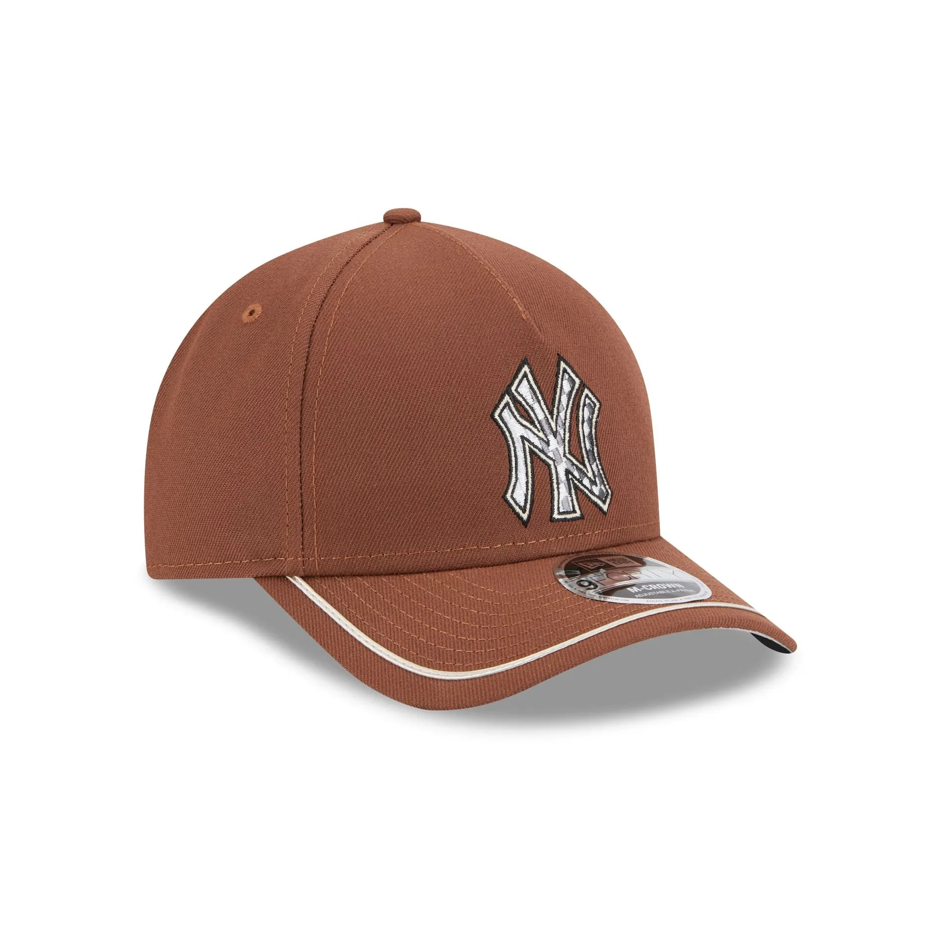 New York Yankees Motorsport 9FORTY M-Crown A-Frame Snapback Hat sold by New Era product image thumbnail 3