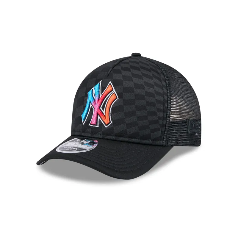 New York Yankees Gradient Raceway 9FORTY M-Crown A-Frame Trucker Hat sold by New Era