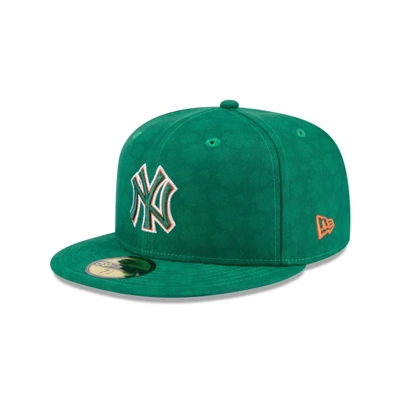 New York Yankees St. Patrick's Day 2025 59FIFTY Fitted Hat sold by New Era