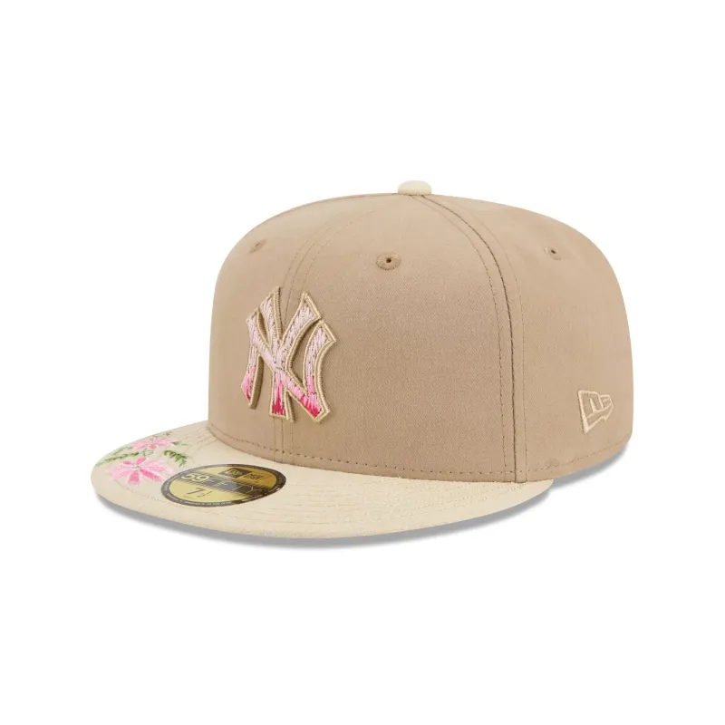 New York Yankees Hand Stitched Floral 59FIFTY Fitted Hat sold by New Era