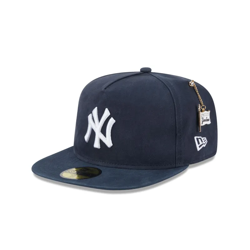 New Era 59Fifty New York Yankees Cap – Washed Damaged Denim With Splash Paint Effect, Unisex