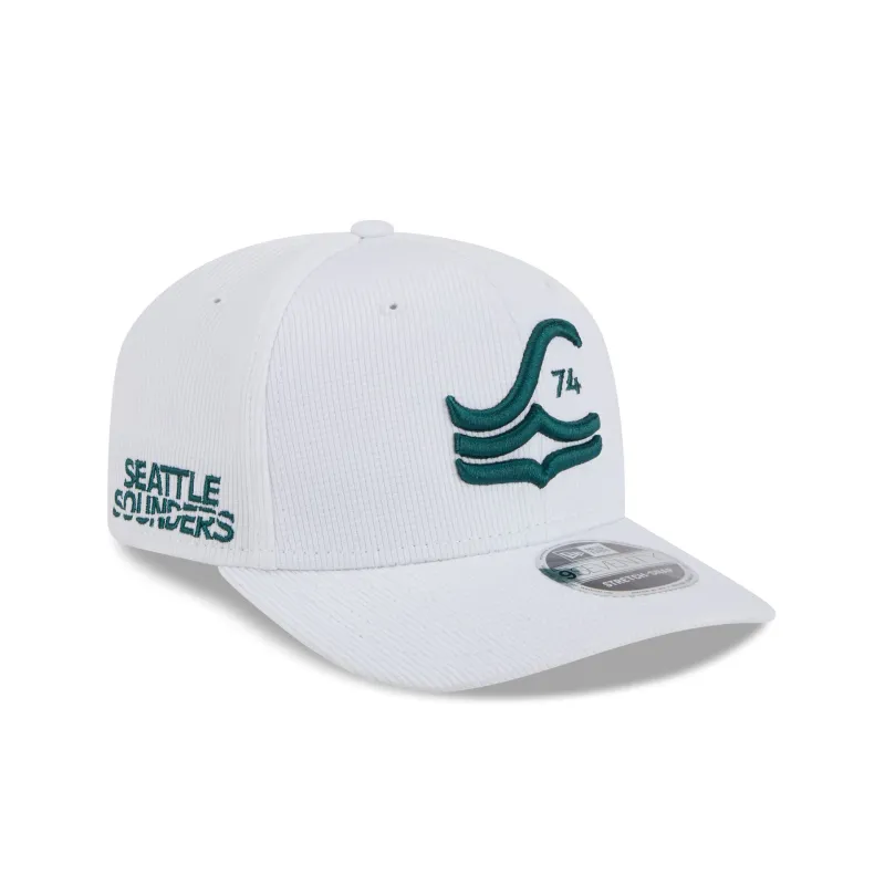 Seattle Sounders 2025 Jersey Hook 9SEVENTY Stretch-Snap Hat sold by New Era