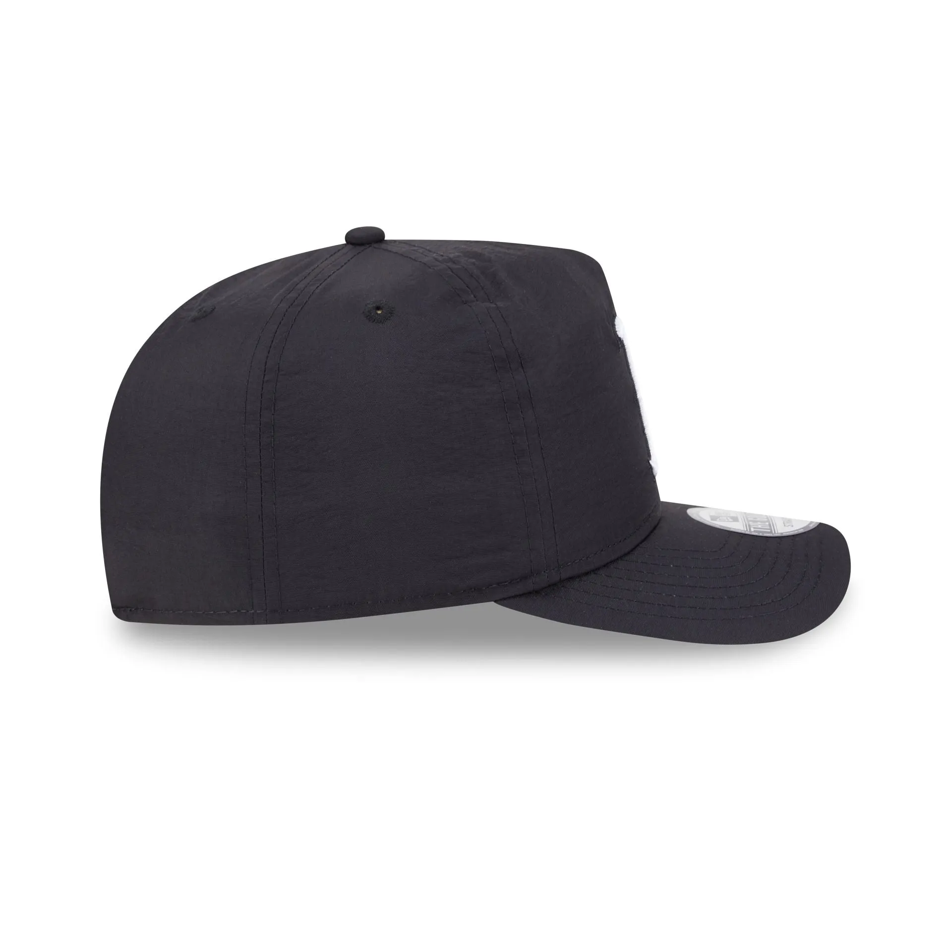 Boston Red Sox Everyday Nylon Black Golfer Hat sold by New Era product image thumbnail 5