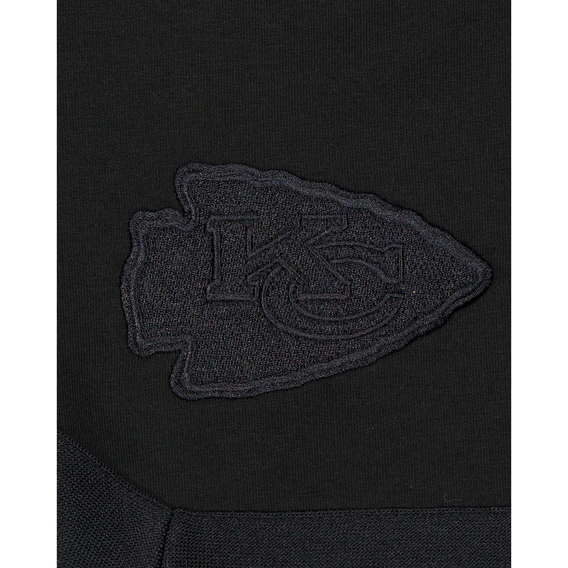 Kansas City Chiefs Black on Black Logo Select Shorts sold by New Era product image thumbnail 3