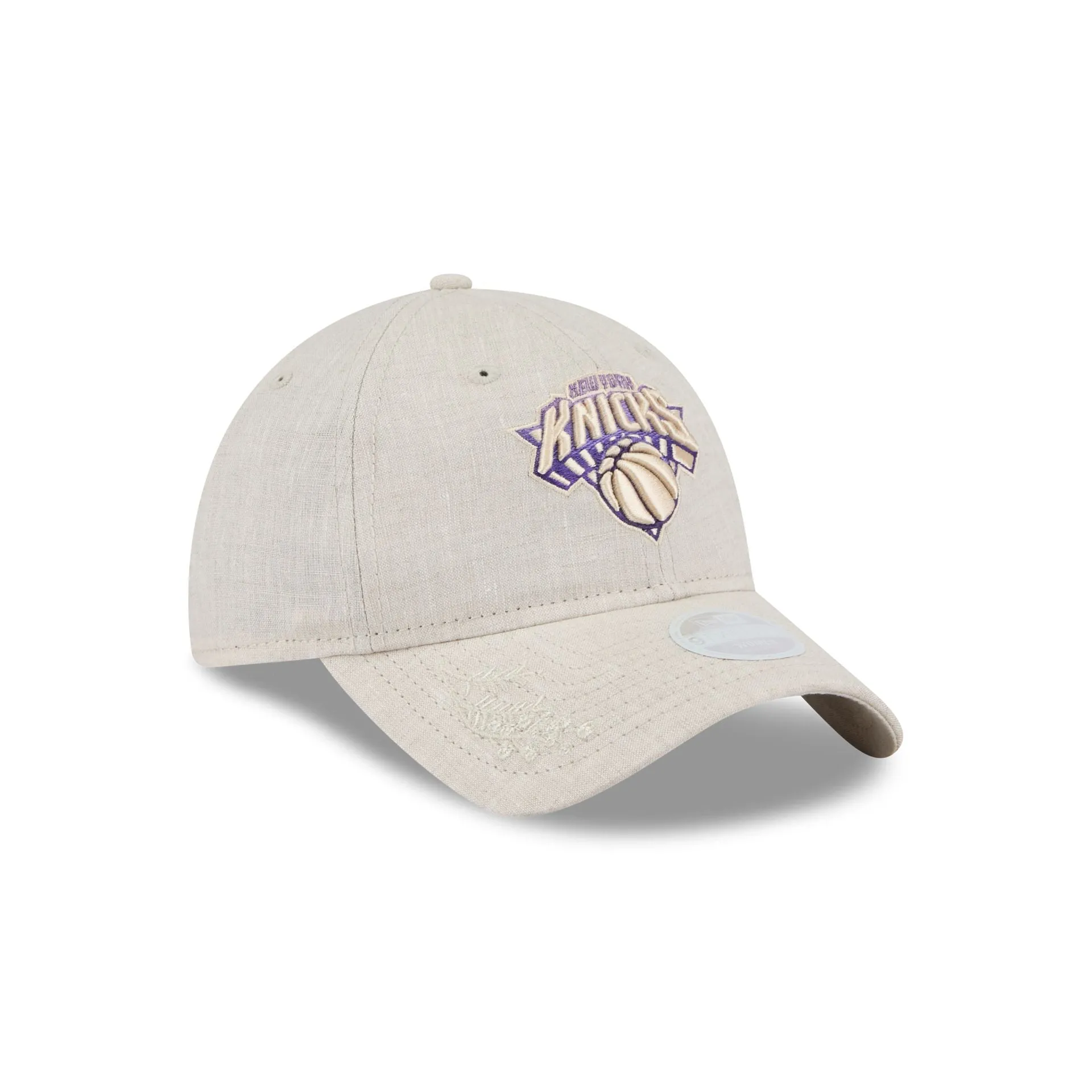 New York Knicks Floral Women's 9TWENTY Adjustable Hat sold by New Era product image thumbnail 3