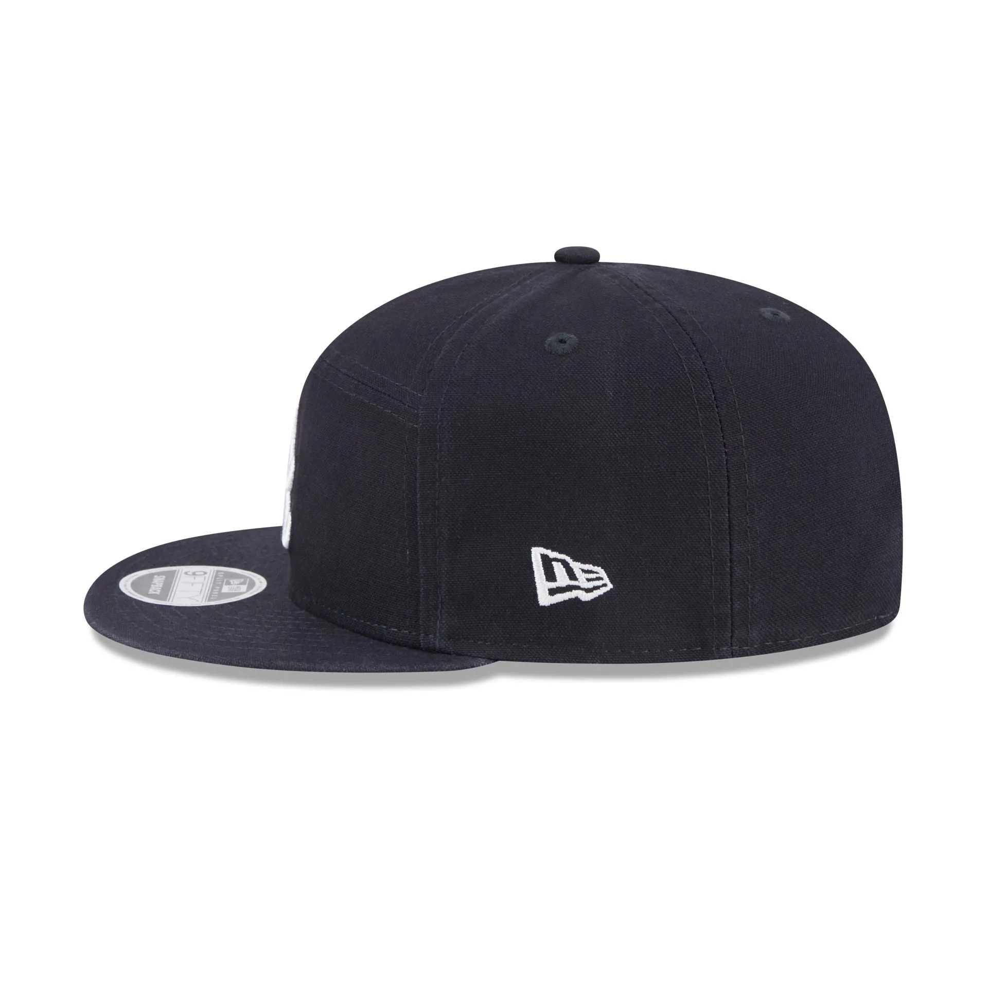 Atlanta Braves Cotton Canvas Split Panel 9FIFTY Trucker Hat sold by New Era product image thumbnail 4
