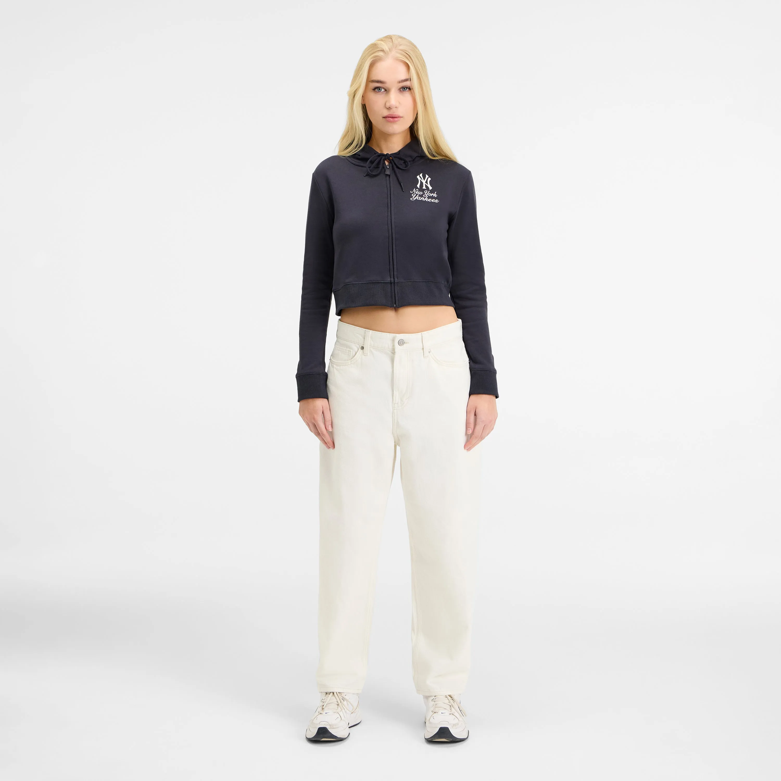 Toronto Raptors Game Day Cropped Women's Zipper Hoodie sold by New Era product image thumbnail 5