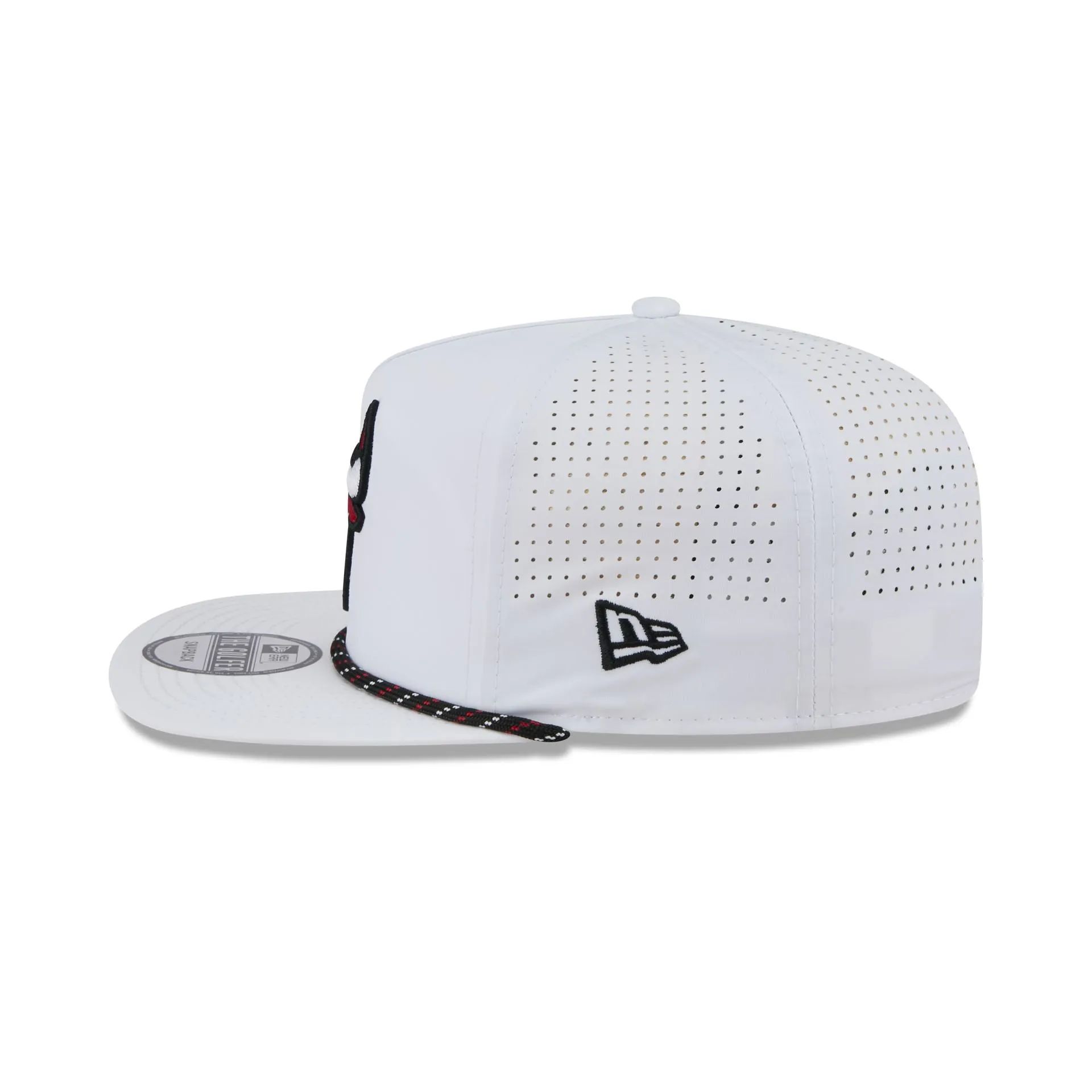 Chicago Bulls Optic White Performance Rope Golfer Hat sold by New Era product image thumbnail 4