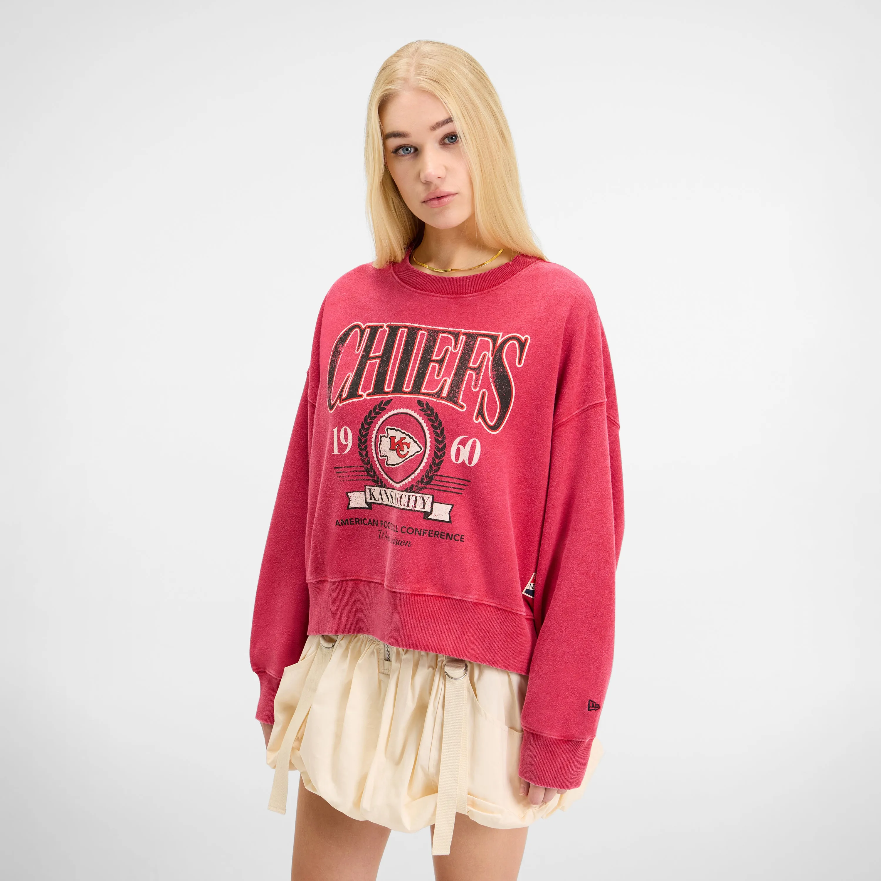 Golden State Warriors Throwback Women's Crewneck sold by New Era product image thumbnail 2