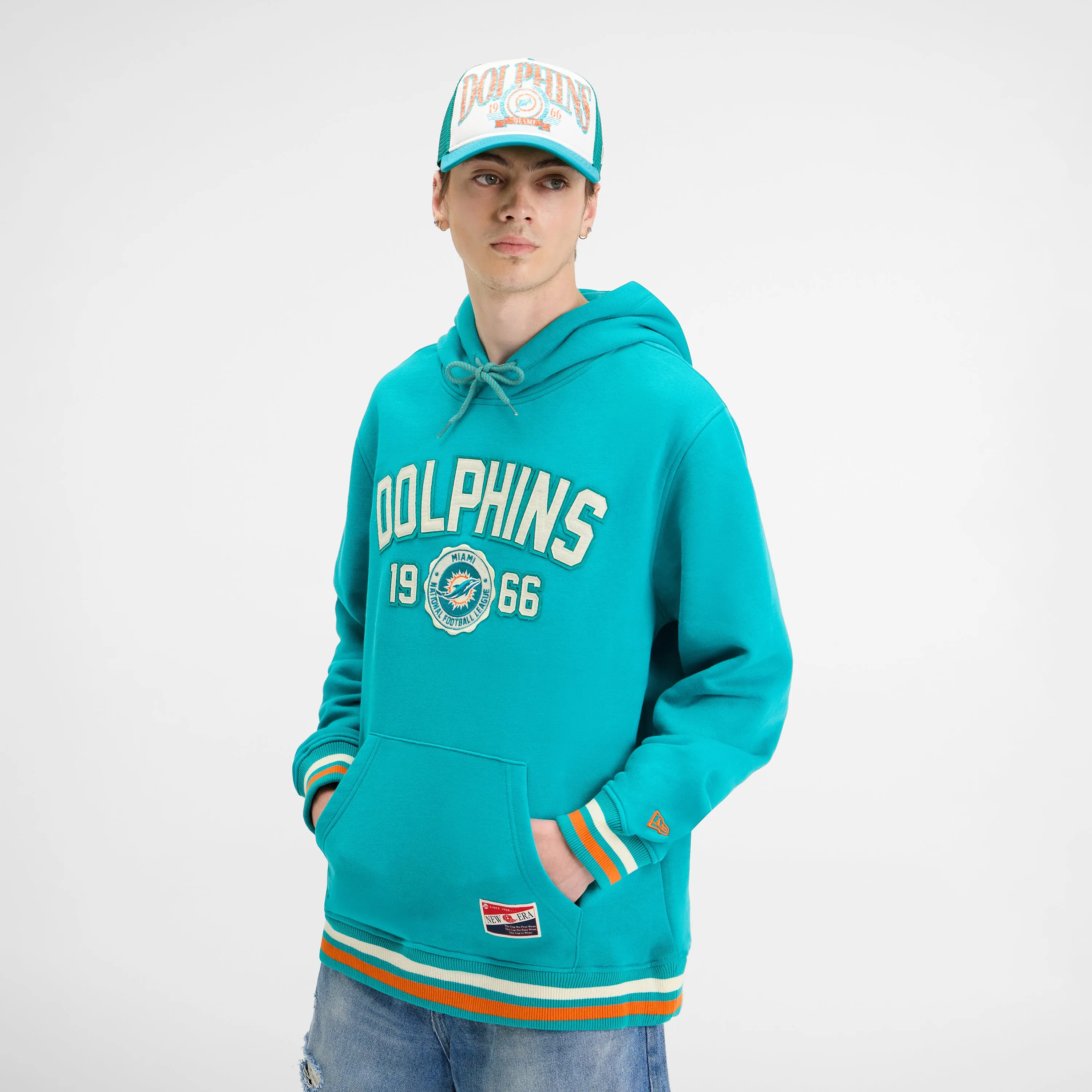 Chicago Cubs Throwback Hoodie sold by New Era product image thumbnail 2