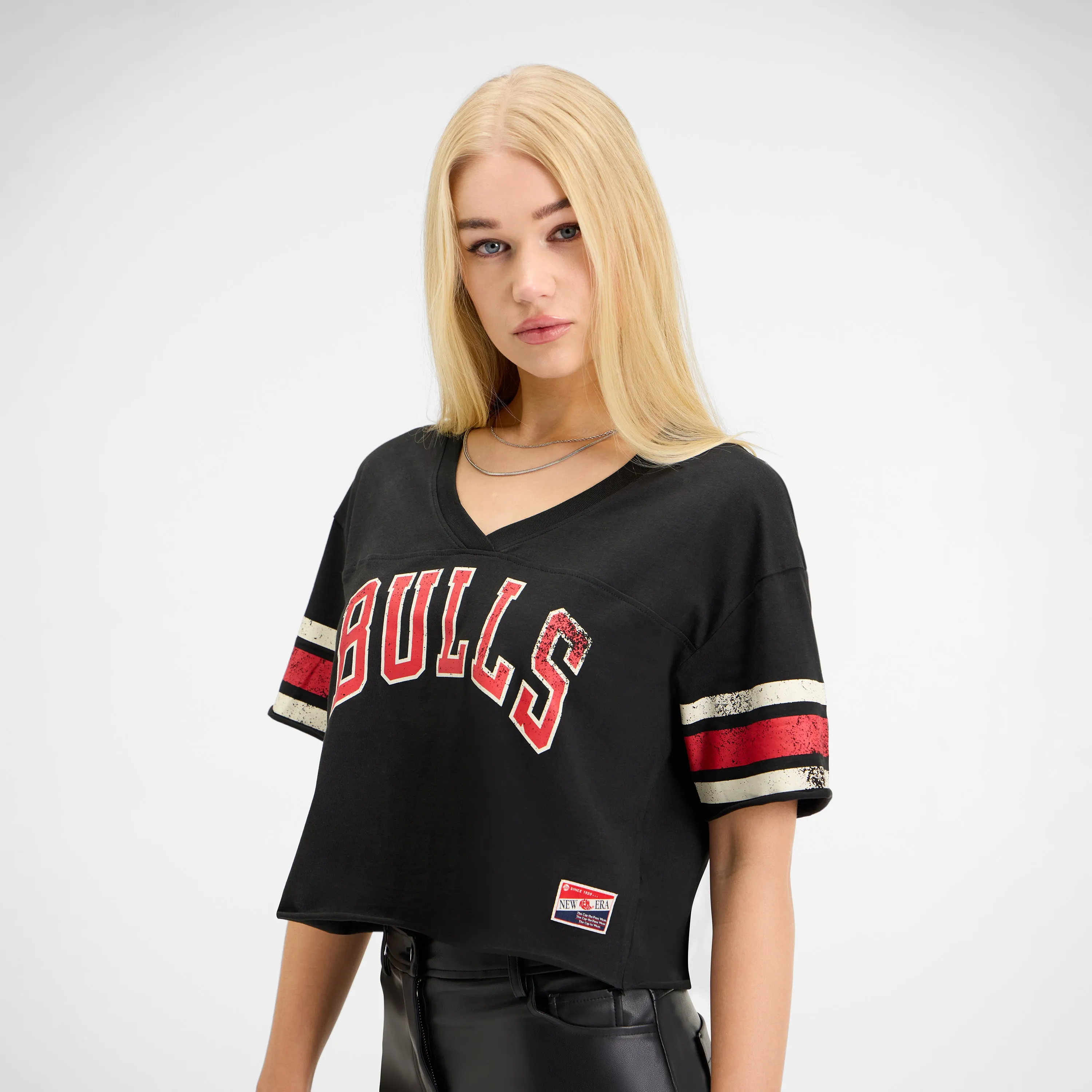 Buffalo Bills Throwback Cropped Women's T-Shirt sold by New Era product image thumbnail 2
