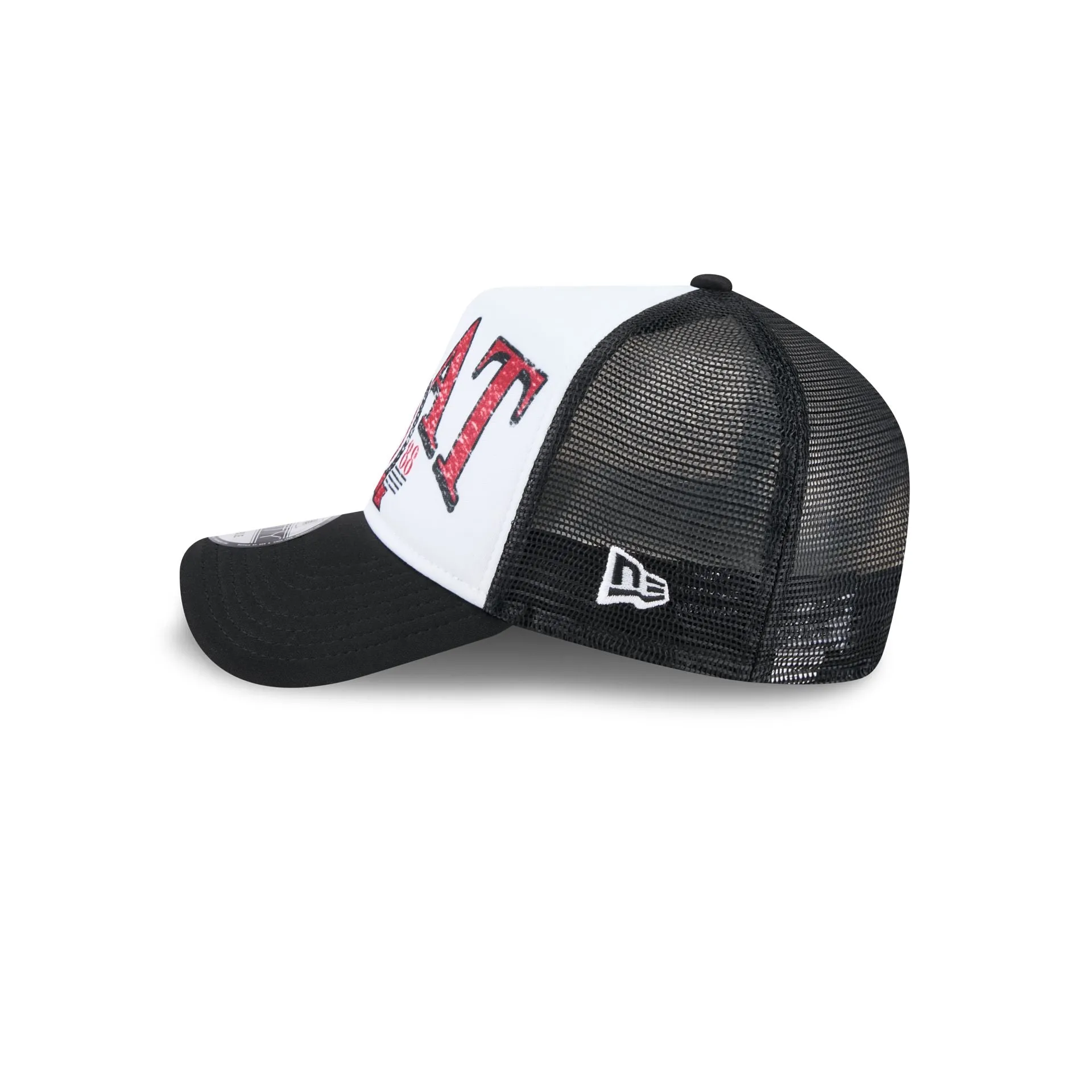 Miami Heat Distressed 9FORTY A-Frame Trucker Hat sold by New Era product image thumbnail 4