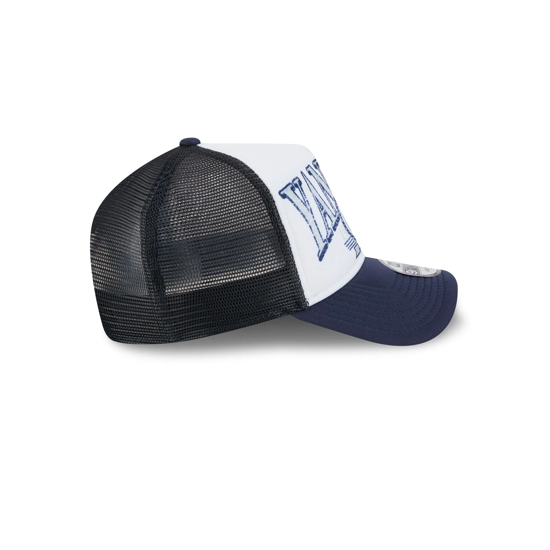 New York Yankees Distressed 9FORTY A-Frame Trucker Hat sold by New Era product image thumbnail 5