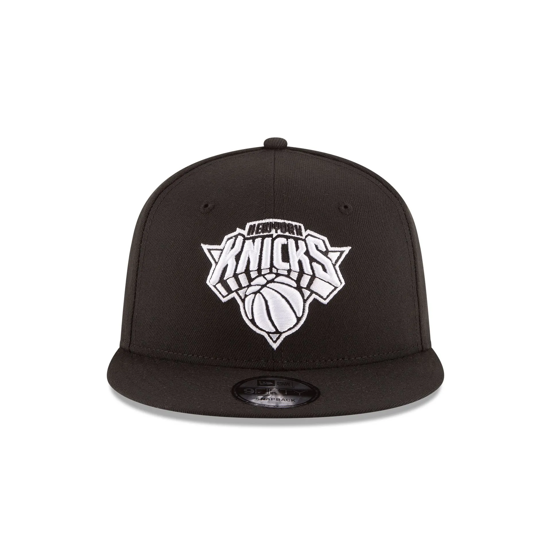 New York Knicks Basic Black & White 9FIFTY Snapback Hat sold by New Era product image thumbnail 2