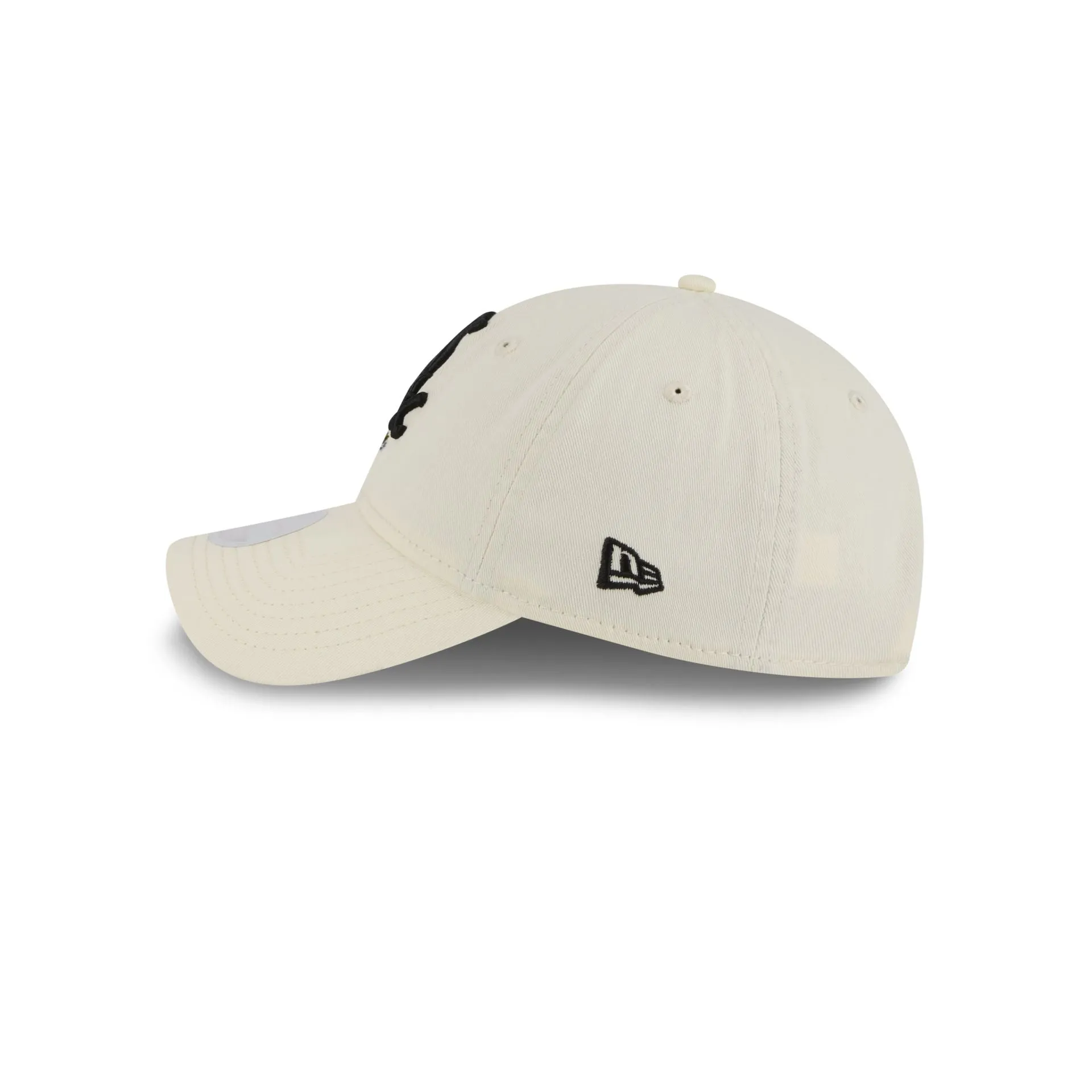 Chicago White Sox Women's Floral Stitch 9TWENTY Adjustable Hat sold by New Era product image thumbnail 4