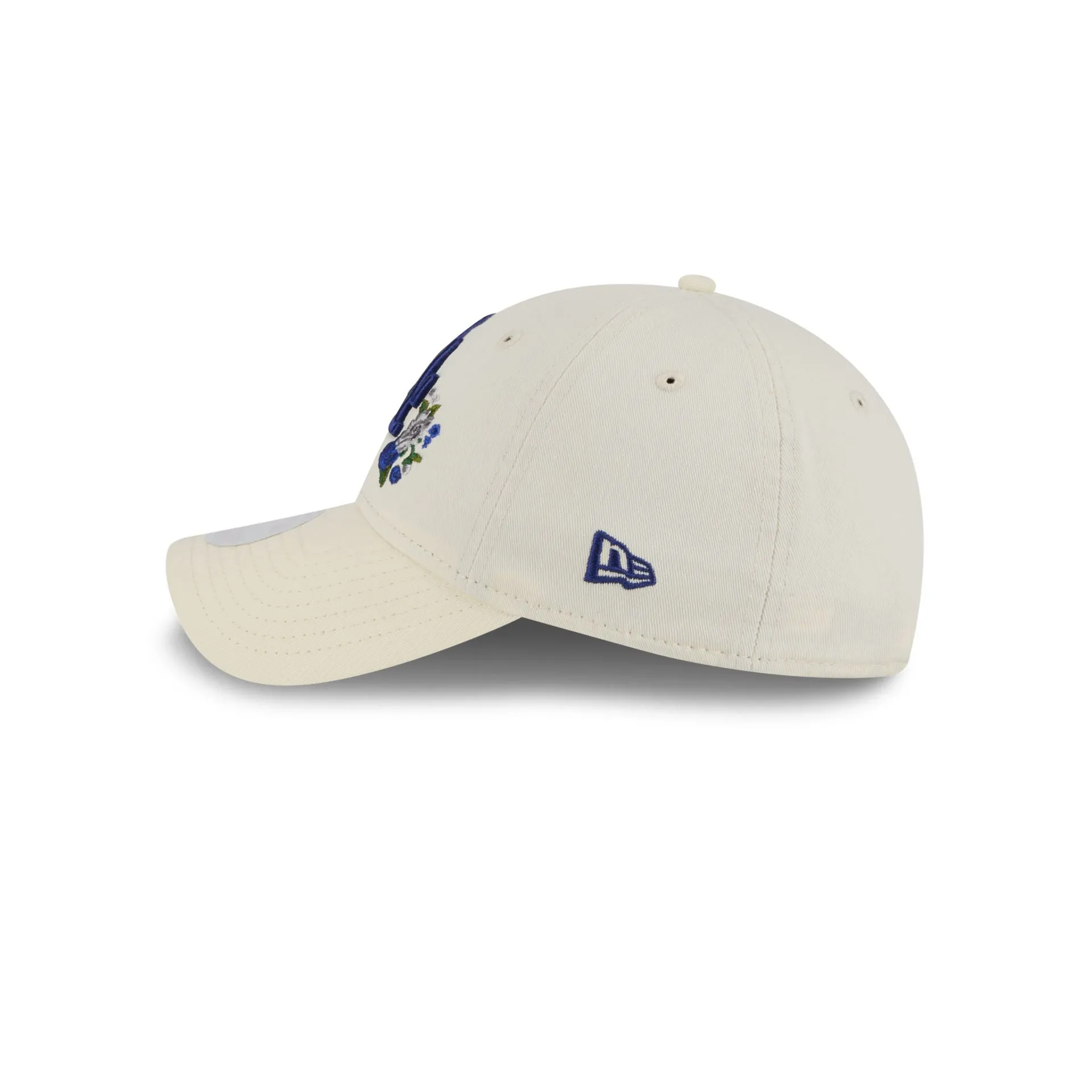 Los Angeles Dodgers Women's Floral Stitch 9TWENTY Adjustable Hat sold by New Era product image thumbnail 4