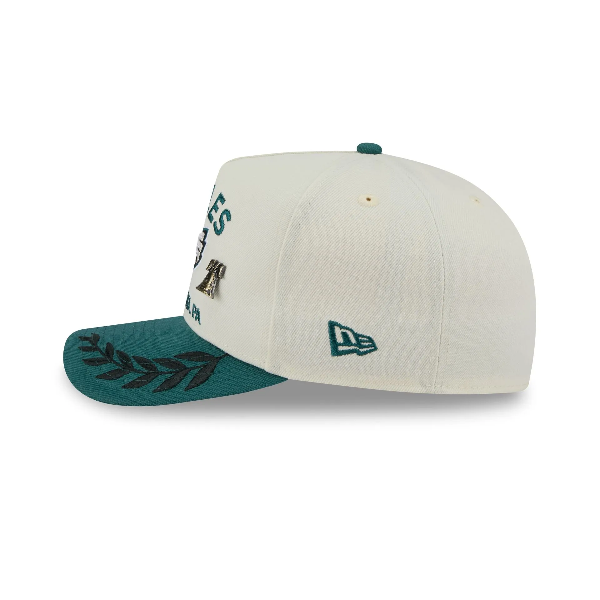 Philadelphia Eagles 2025 Draft Chrome White 59FIFTY A-Frame Fitted Hat sold by New Era product image thumbnail 4
