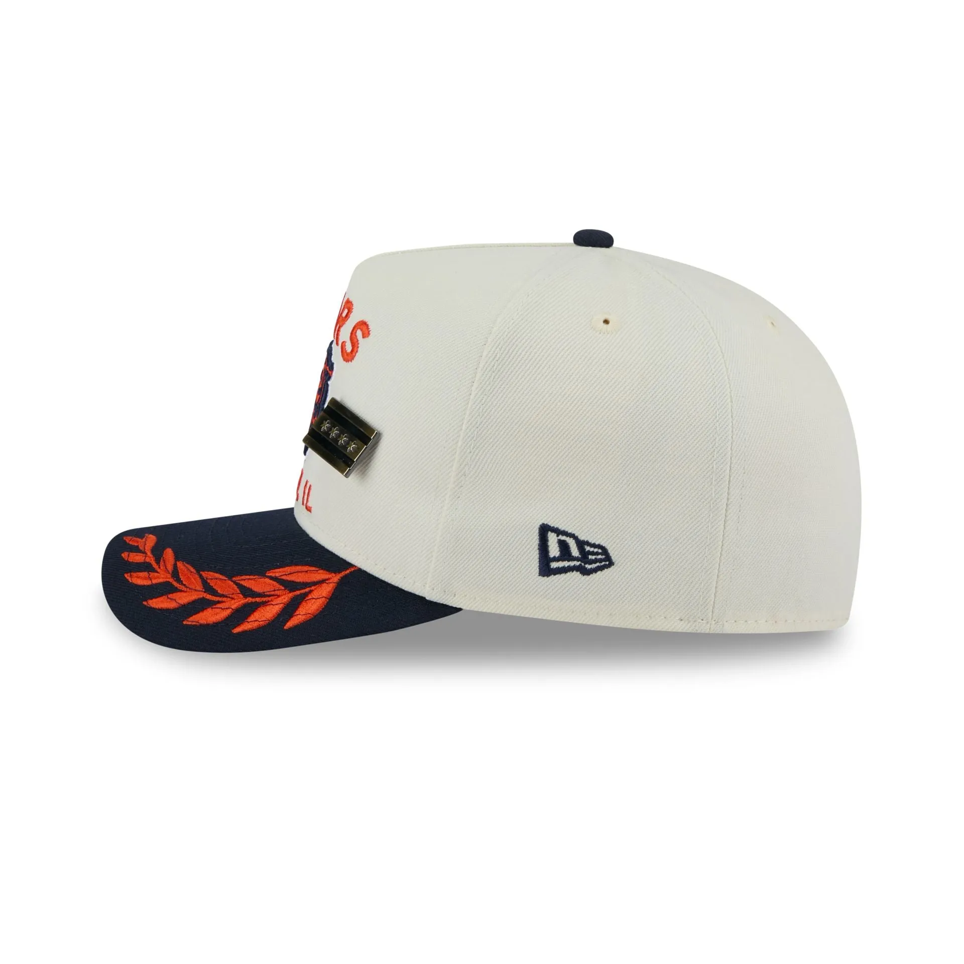 Chicago Bears 2025 Draft Chrome White 59FIFTY A-Frame Fitted Hat sold by New Era product image thumbnail 4