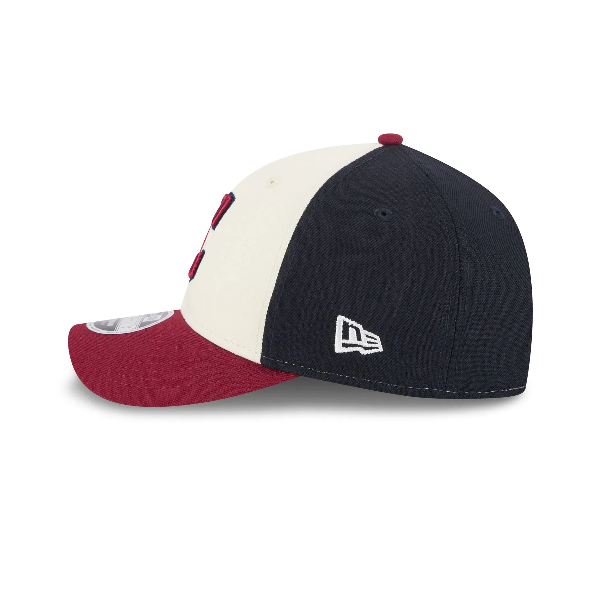 Cleveland Guardians City Connect 9FORTY M-Crown Snapback Hat sold by New Era product image thumbnail 4