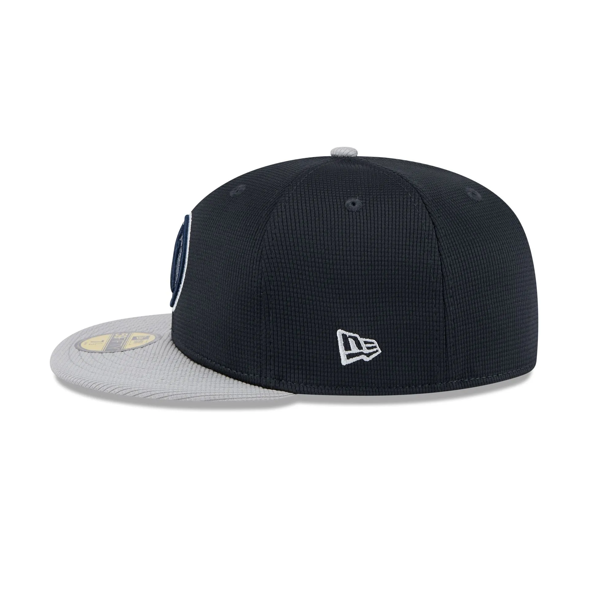 New York Yankees 2025 Batting Practice Gray 59FIFTY Fitted Hat sold by New Era product image thumbnail 4