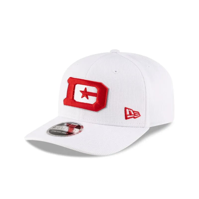 DC Defenders White 9SEVENTY Stretch-Snap Hat sold by New Era