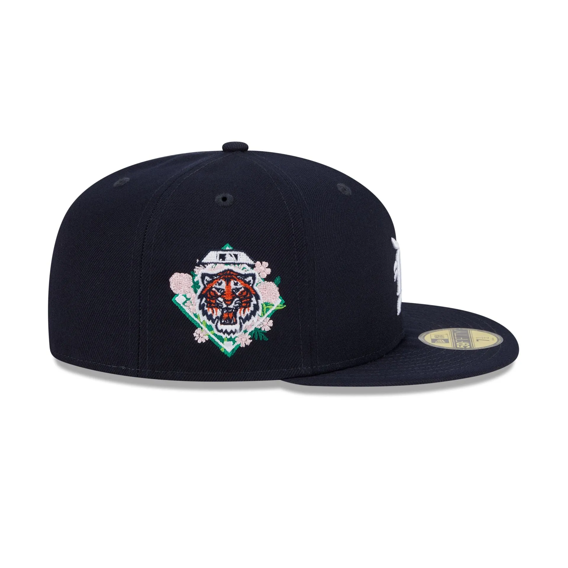 Detroit Tigers Floral Undervisor 59FIFTY Fitted Hat sold by New Era product image thumbnail 4