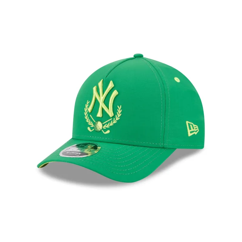 New York Yankees Tee Time 9FORTY M-Crown A-Frame Snapback Hat sold by New Era