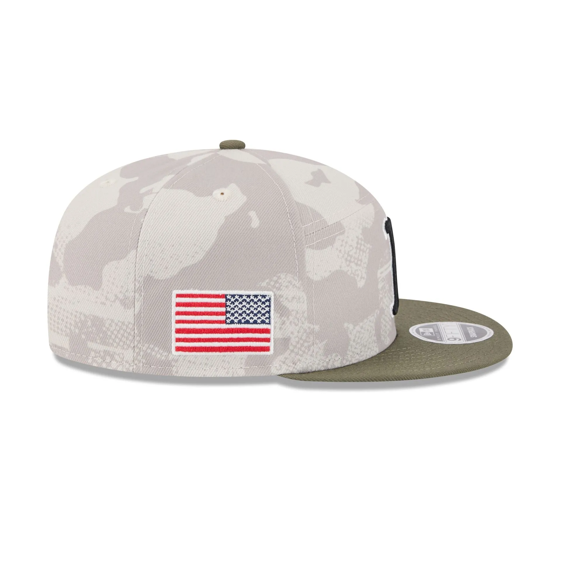 Boston Red Sox Armed Forces Day 2025 Split Panel 9FIFTY Snapback Hat sold by New Era product image thumbnail 4