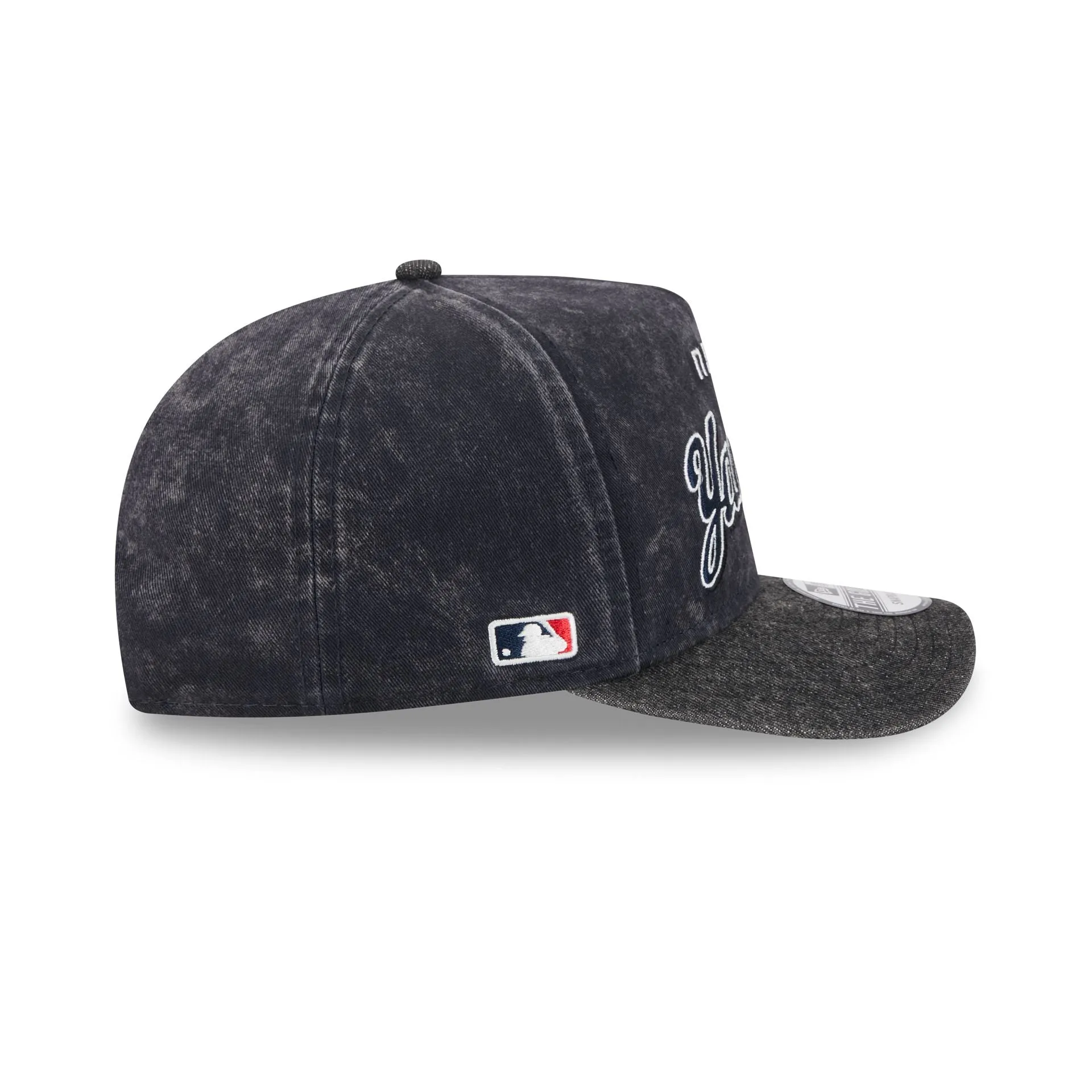 New York Yankees Sport Classics Pastel Golfer Hat sold by New Era product image thumbnail 4