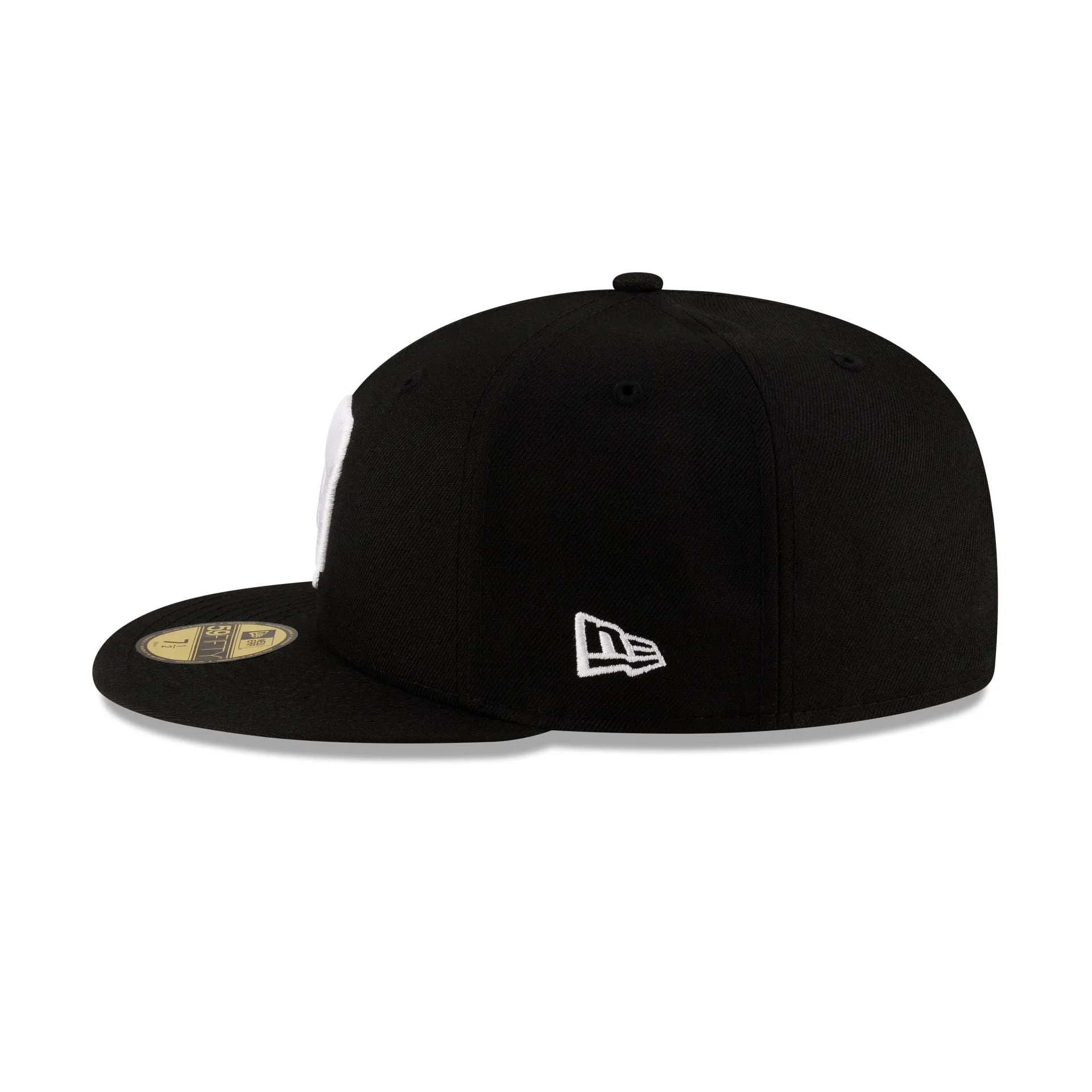 Pumas Black 59FIFTY Fitted Hat sold by New Era product image thumbnail 4