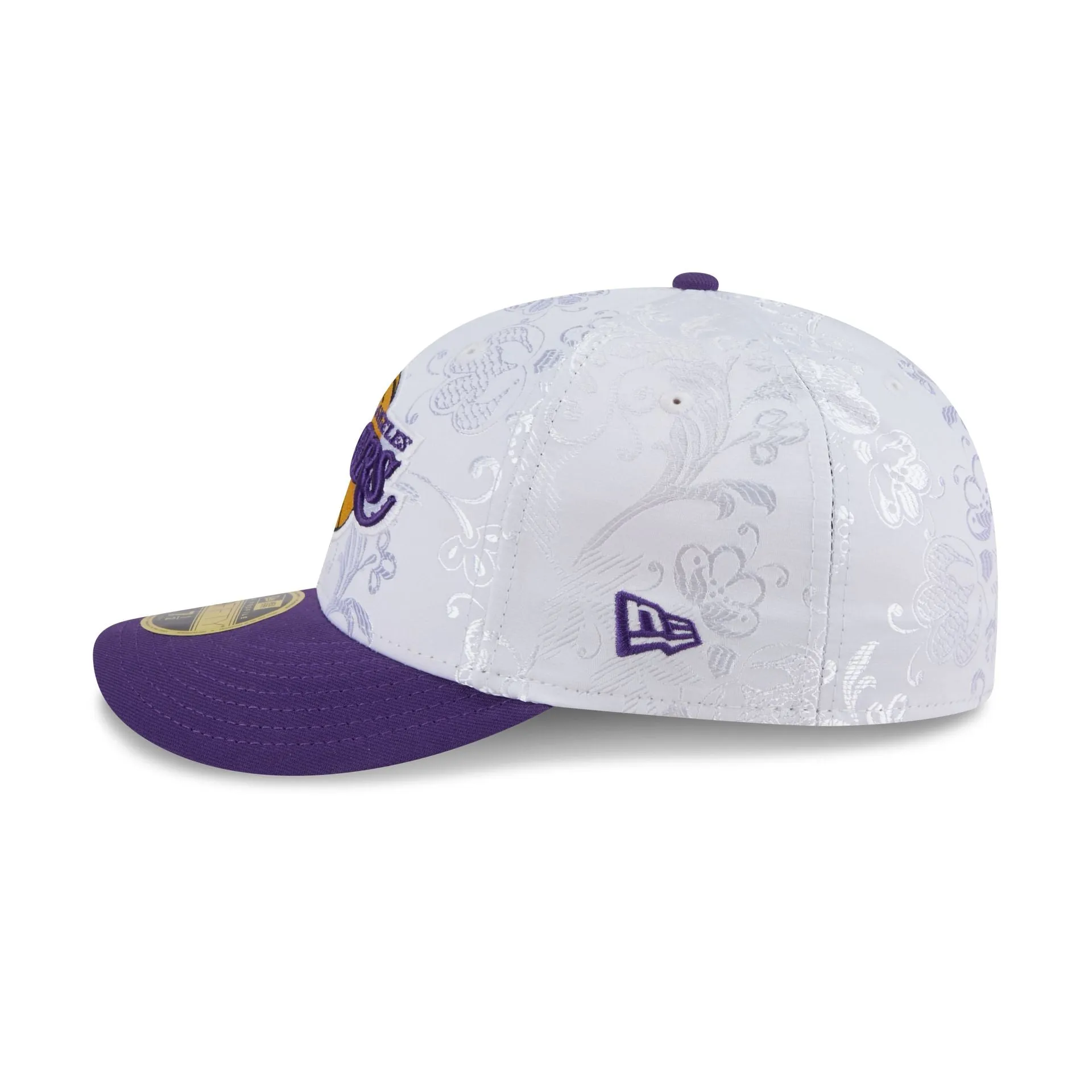 Los Angeles Lakers Floral Shine Low Profile 59FIFTY Fitted Hat sold by New Era product image thumbnail 4