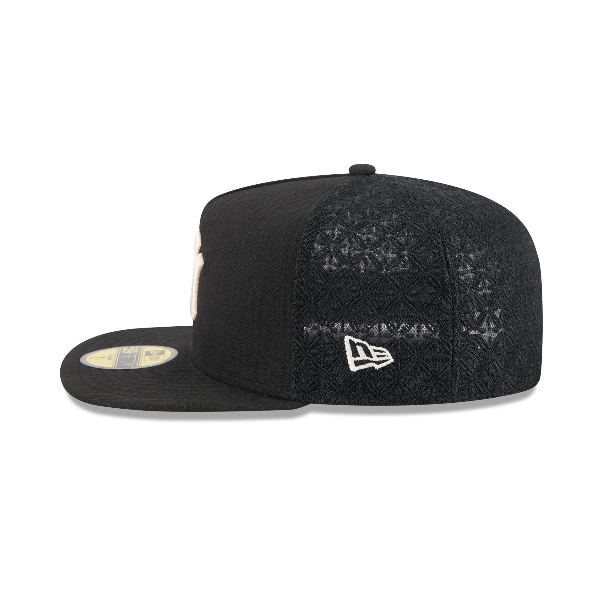 New York Yankees Black Mesh 59FIFTY A-Frame Fitted Hat sold by New Era product image thumbnail 4