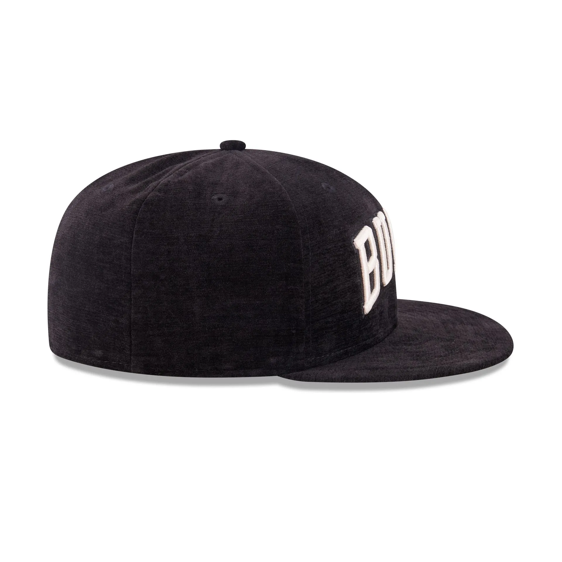 Chicago Bulls Black Velvet 59FIFTY Fitted Hat sold by New Era product image thumbnail 5