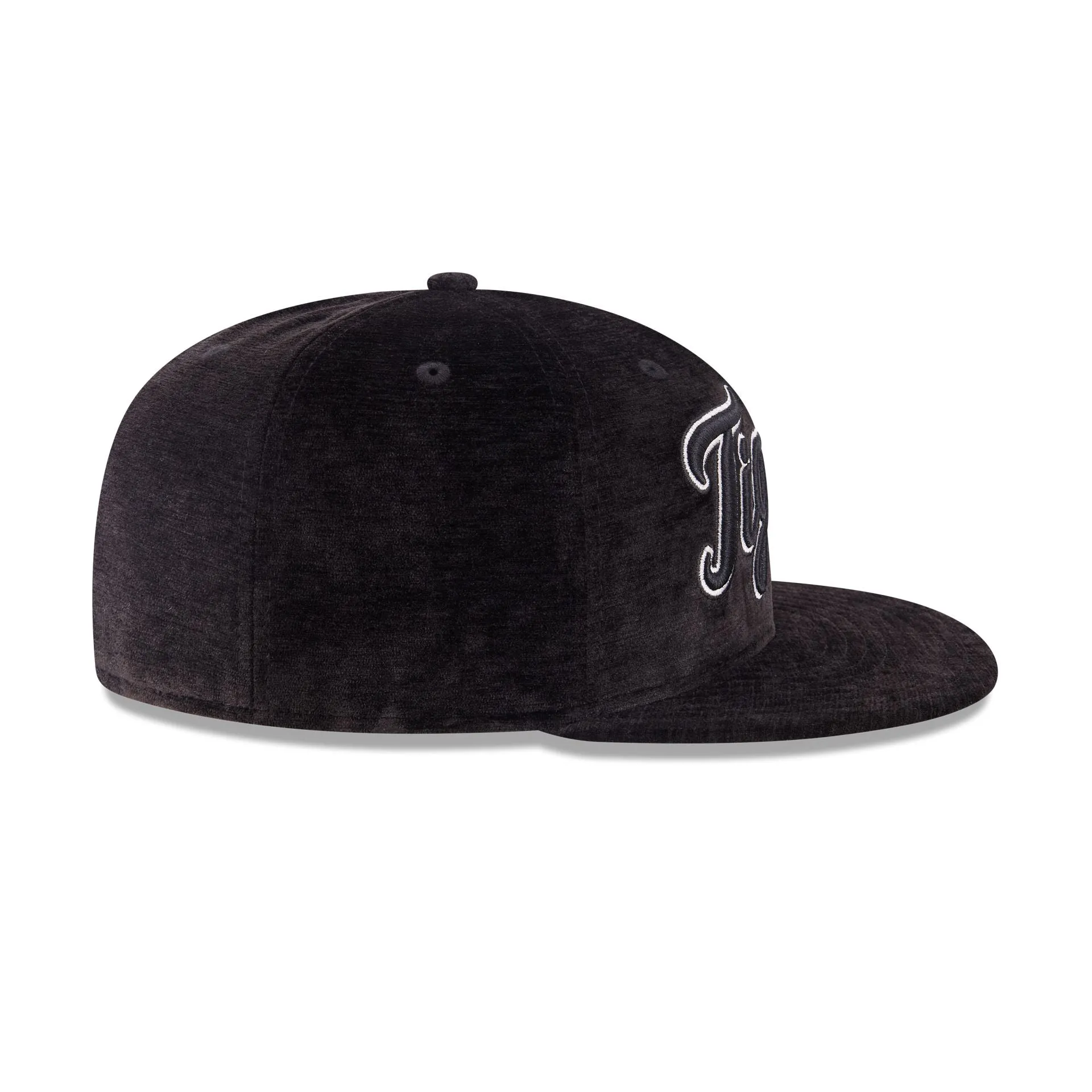 Detroit Tigers Black Velvet 59FIFTY Fitted Hat sold by New Era product image thumbnail 5