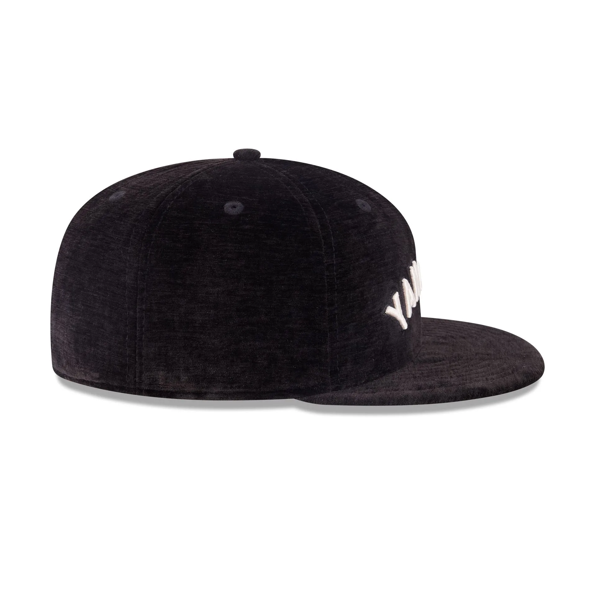New York Yankees Black Velvet 59FIFTY Fitted Hat sold by New Era product image thumbnail 5