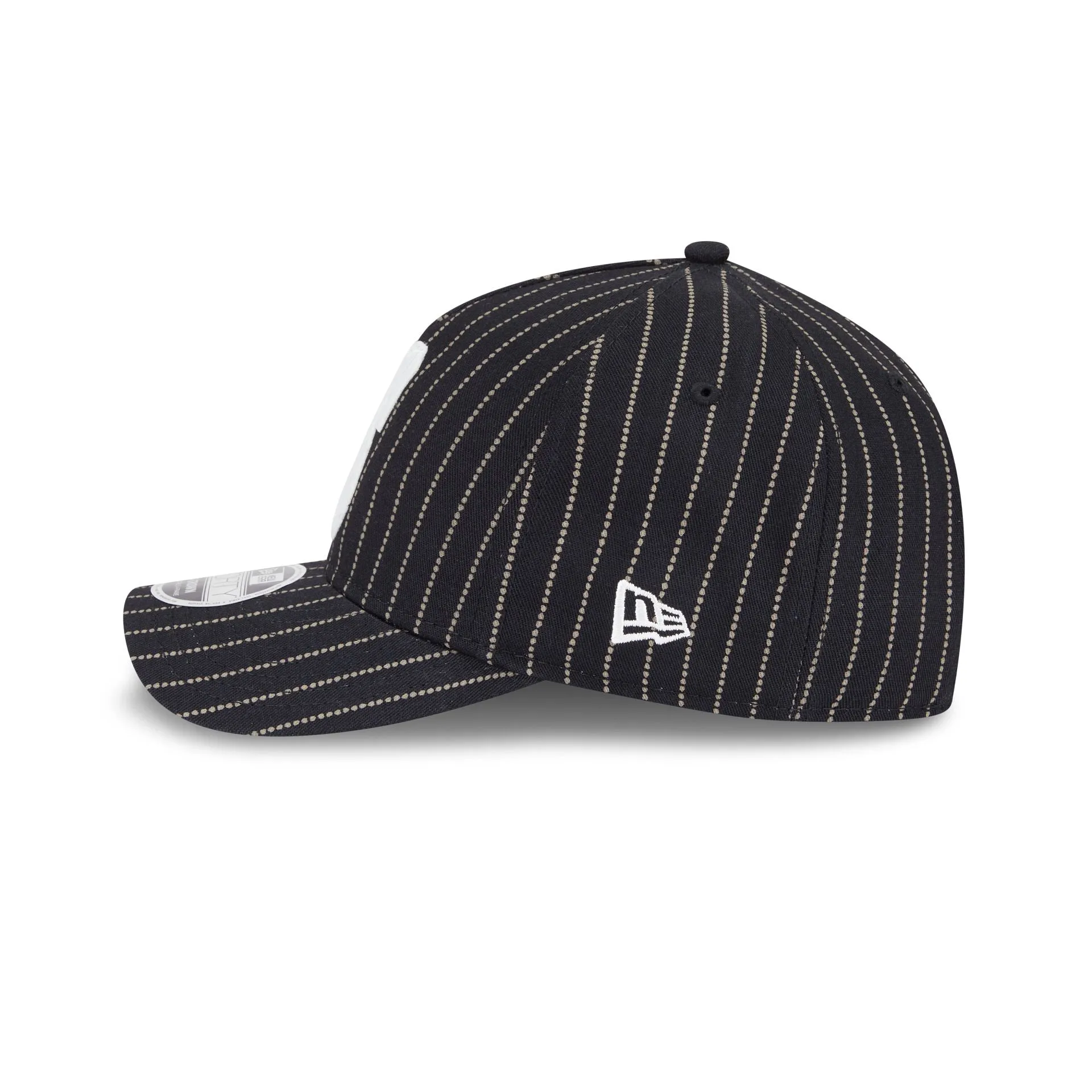 Seattle Mariners Dotted Pinstripe 9FORTY M-Crown A-Frame Adjustable Hat sold by New Era product image thumbnail 4