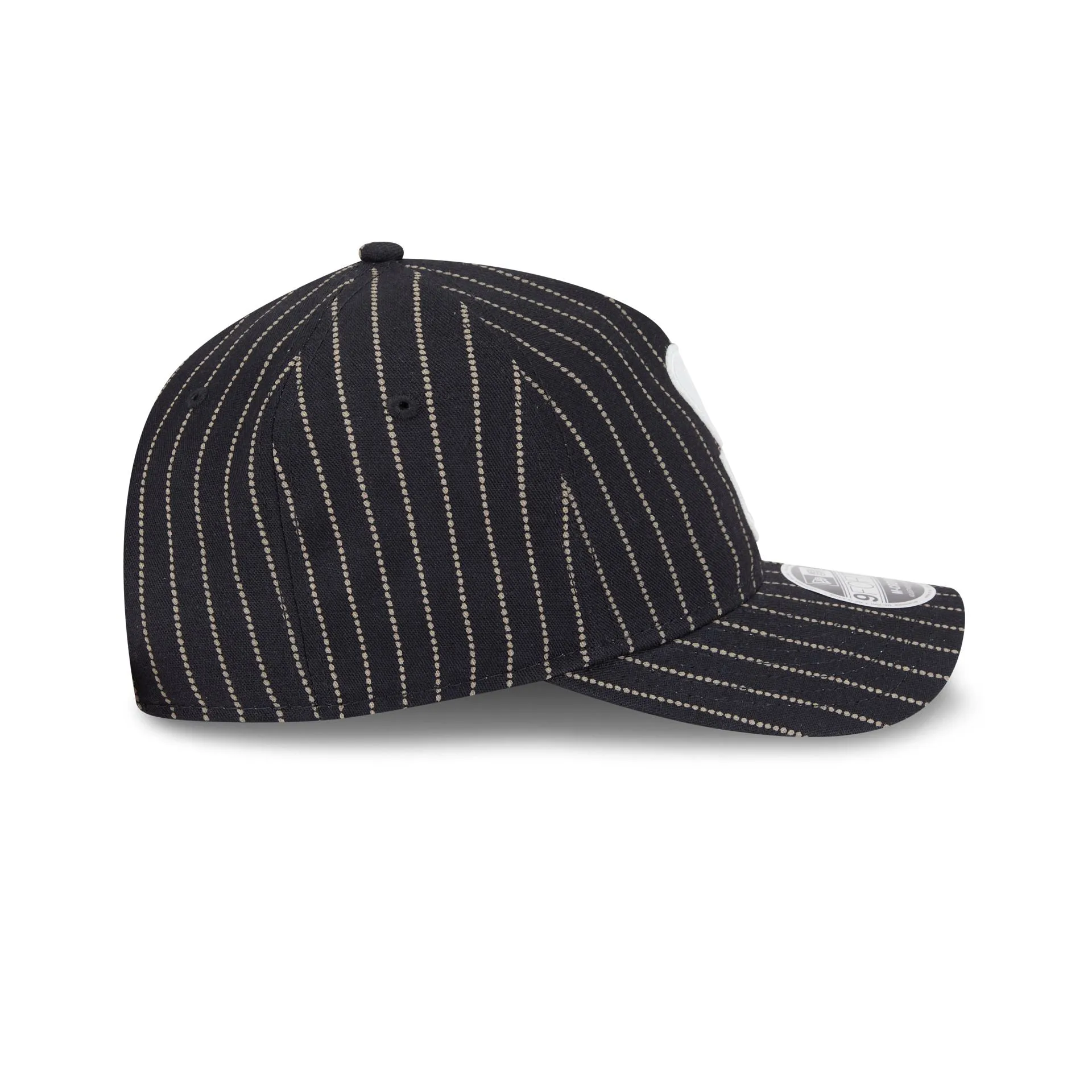Seattle Mariners Dotted Pinstripe 9FORTY M-Crown A-Frame Adjustable Hat sold by New Era product image thumbnail 5