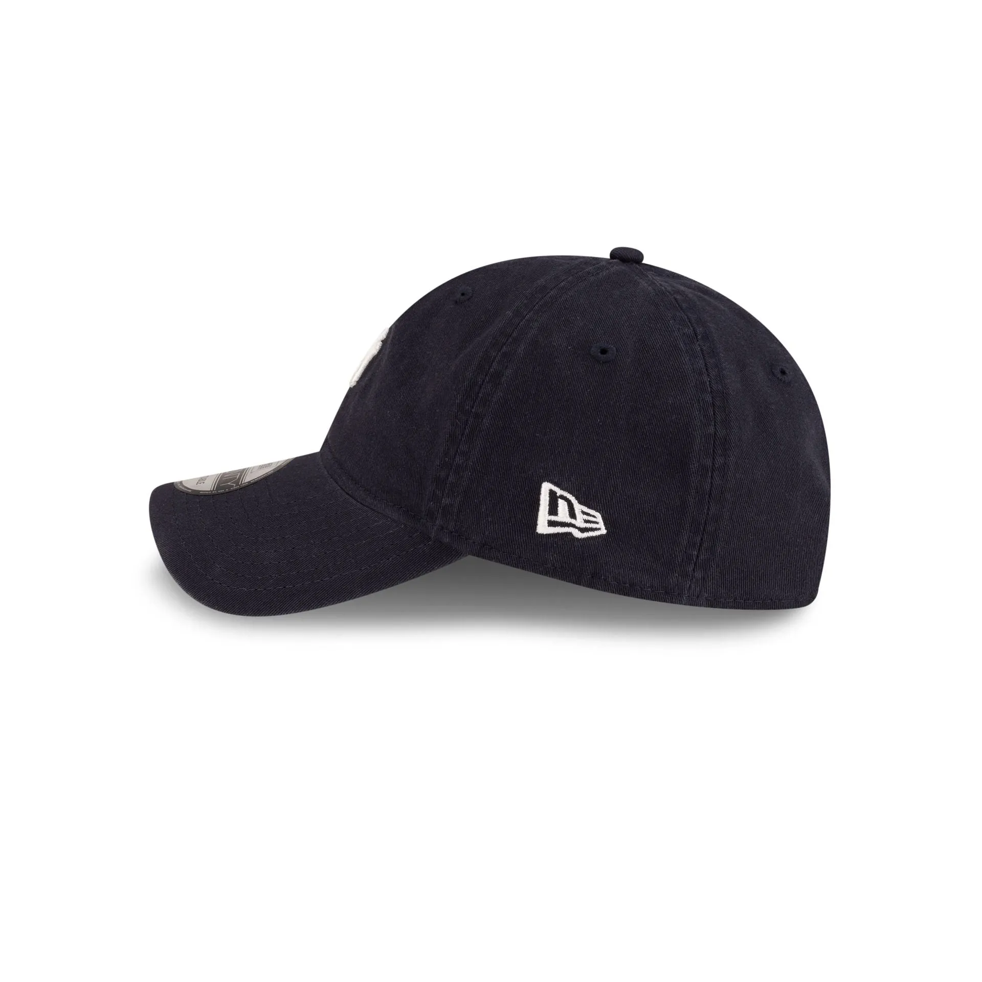 New York Yankees Mini Logo Washed Navy 9TWENTY Adjustable Hat sold by New Era product image thumbnail 4