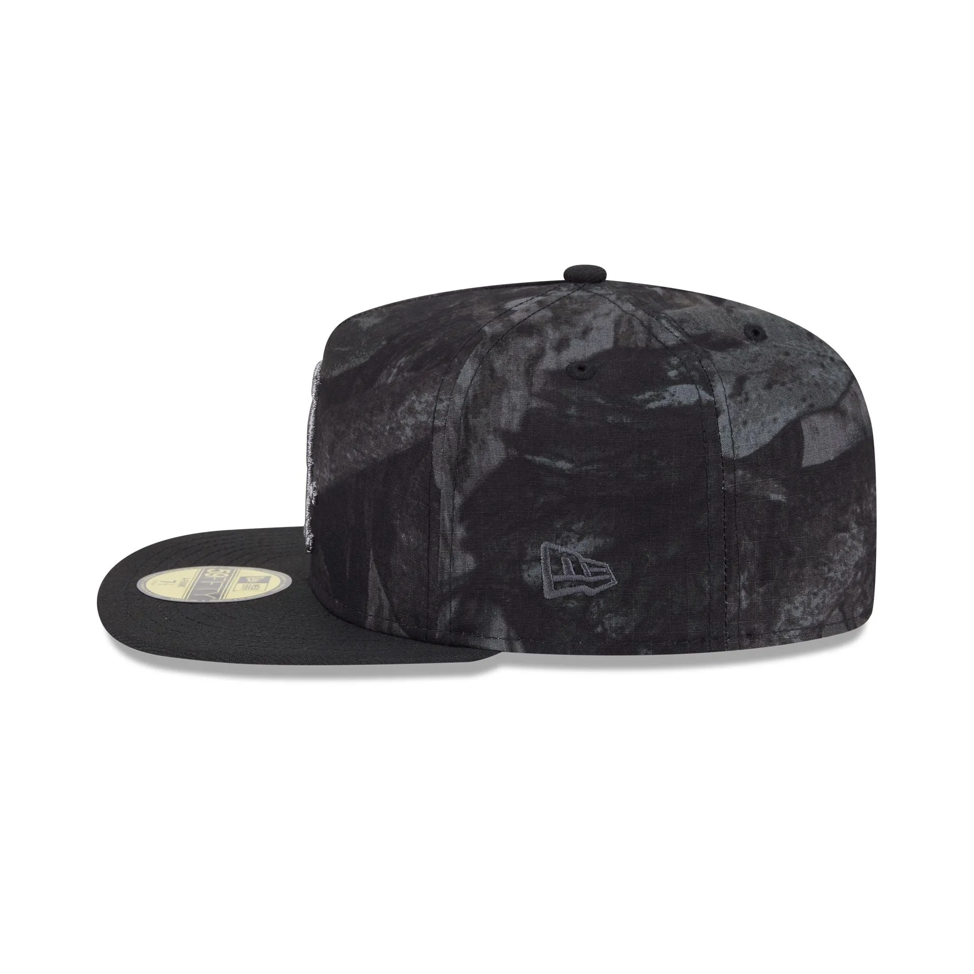 Just Caps Ripstop Camo Chicago White Sox 59FIFTY A-Frame Fitted Hat sold by New Era product image thumbnail 5