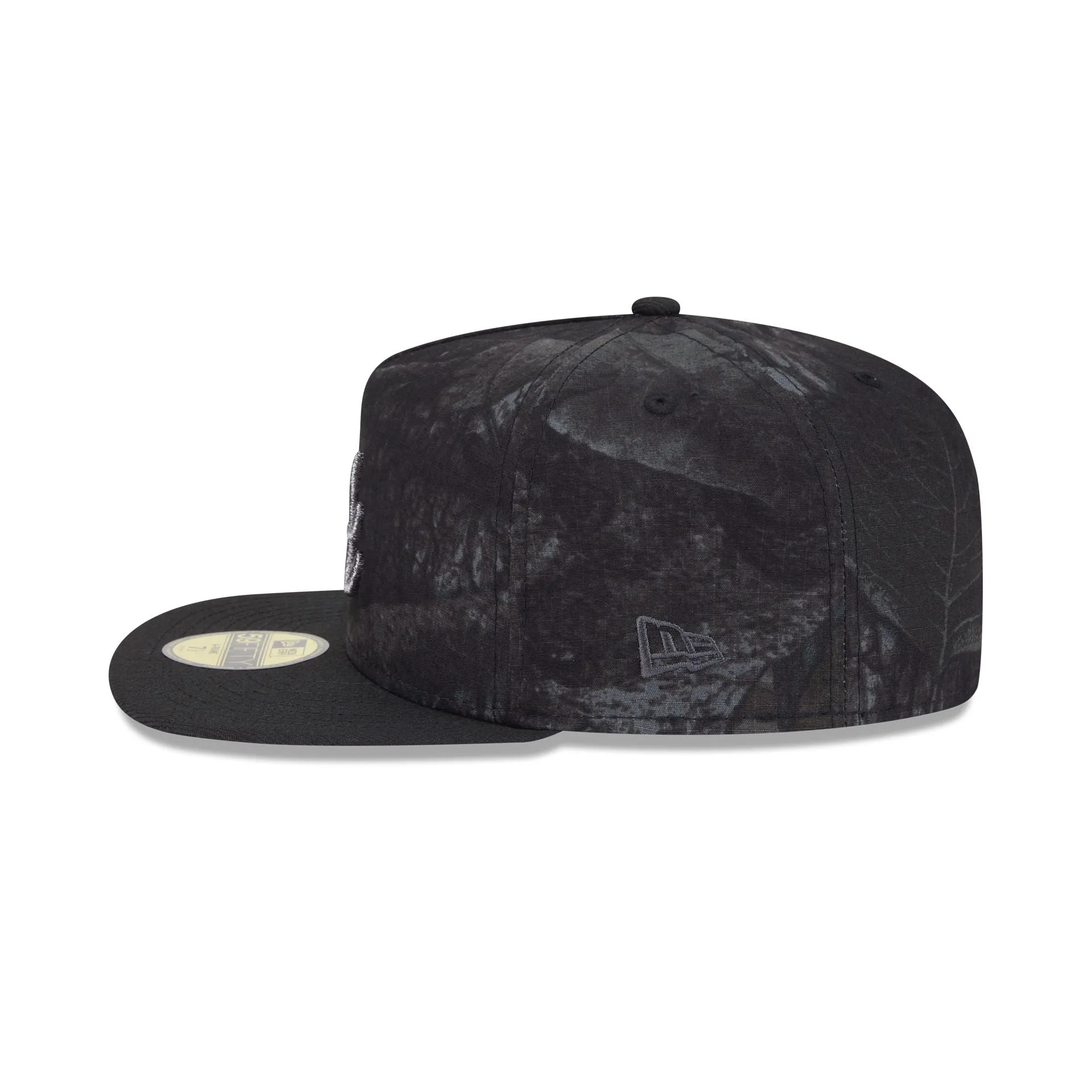 Just Caps Ripstop Camo Atlanta Braves 59FIFTY A-Frame Fitted Hat sold by New Era product image thumbnail 5