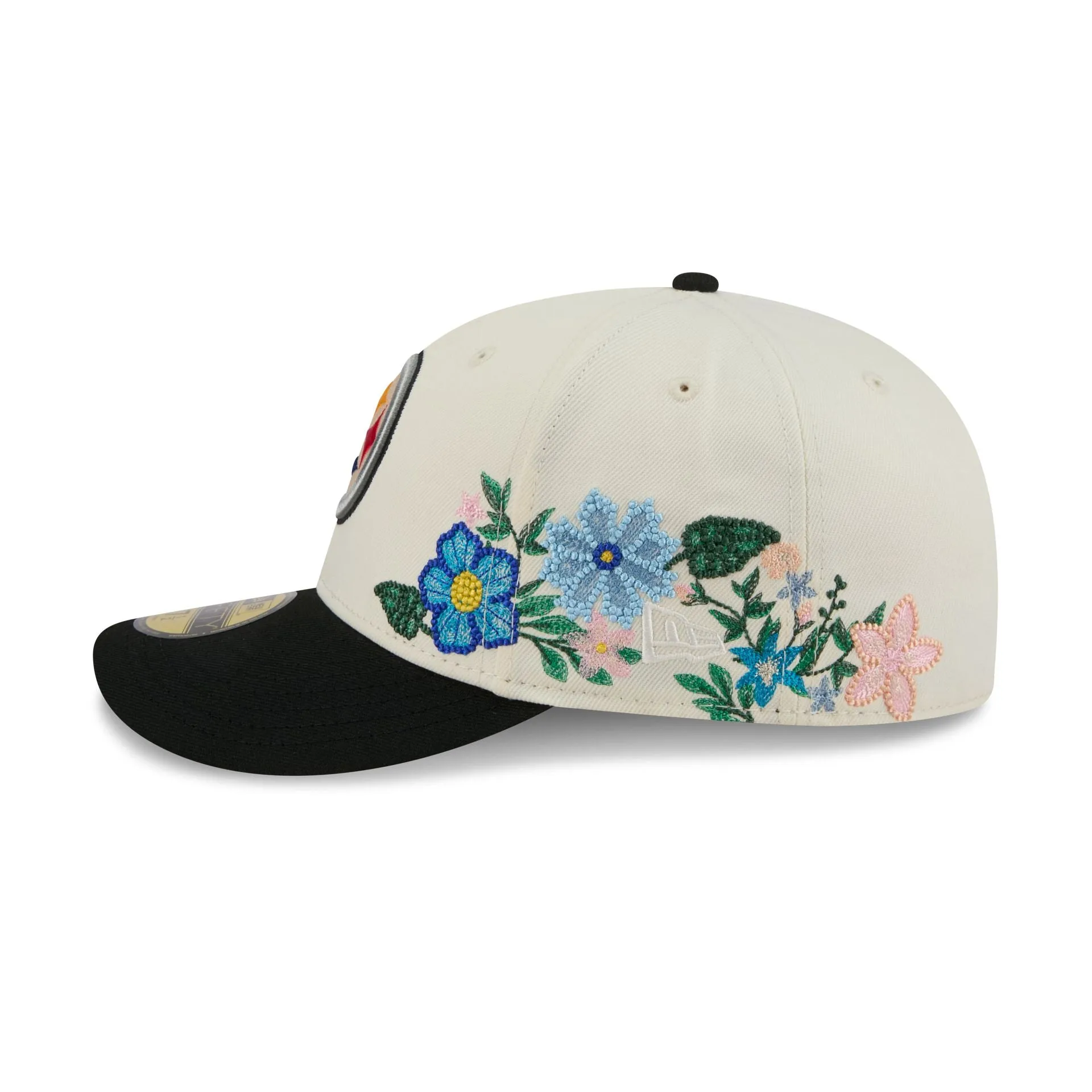 Pittsburgh Steelers Tonal Florals White 59FIFTY Fitted Hat sold by New Era product image thumbnail 4