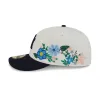 New York Yankees Tonal Florals White 59FIFTY Fitted Hat sold by New Era