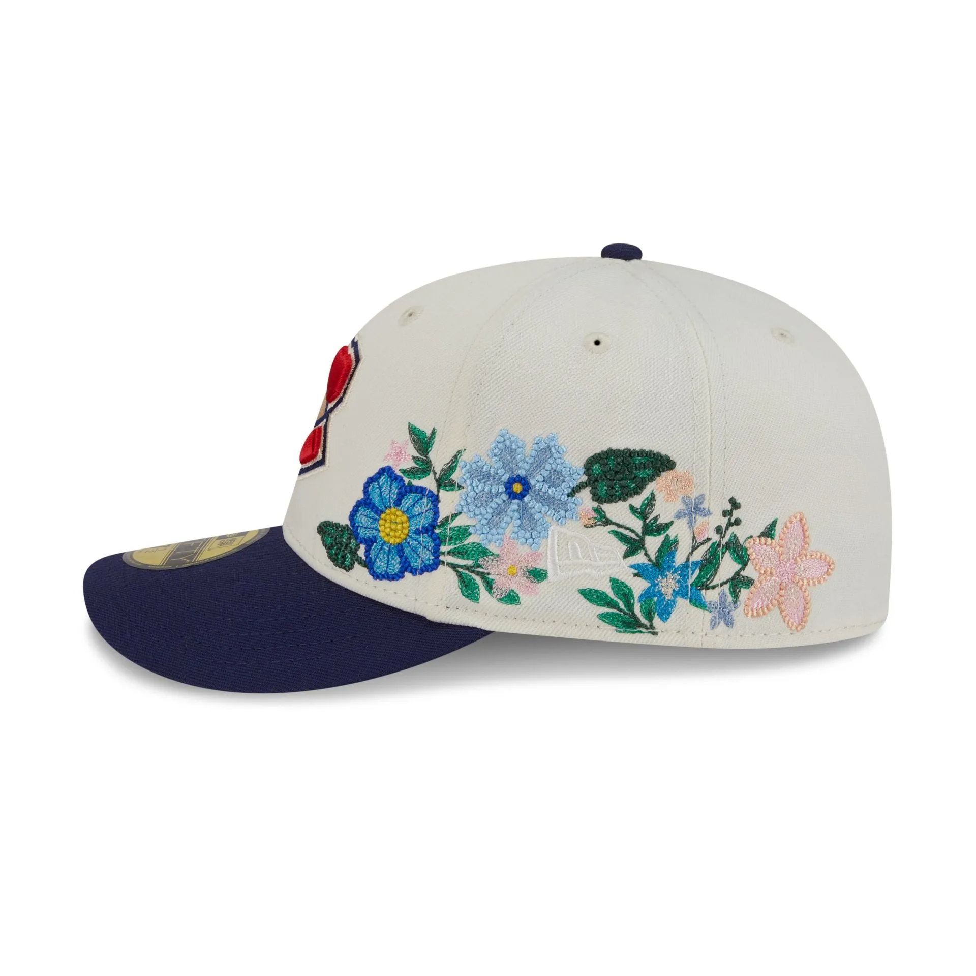 Montreal Canadiens Tonal Florals White 59FIFTY Fitted Hat sold by New Era product image thumbnail 4