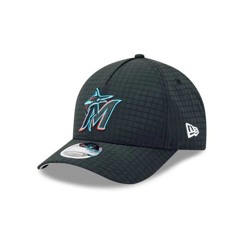 Miami Marlins Ripstop 9FORTY M-Crown A-Frame Snapback Hat sold by New Era