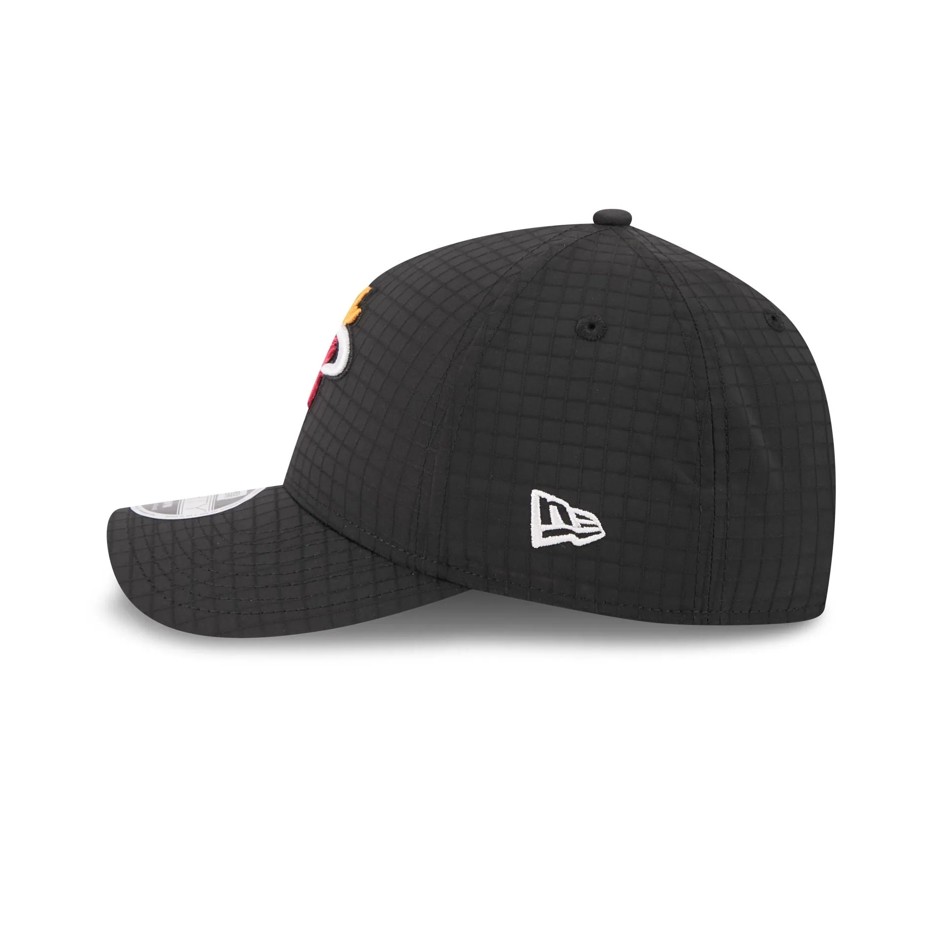 Miami Heat Ripstop 9FORTY M-Crown A-Frame Snapback Hat sold by New Era product image thumbnail 4