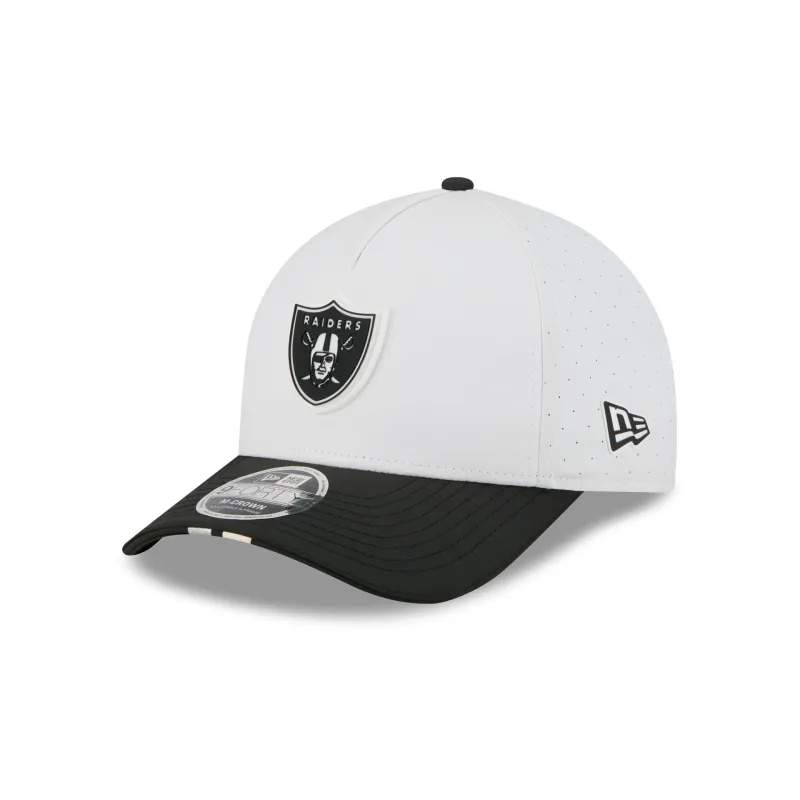 Las Vegas Raiders 2025 Training 9FORTY M-Crown A-Frame Snapback Hat sold by New Era